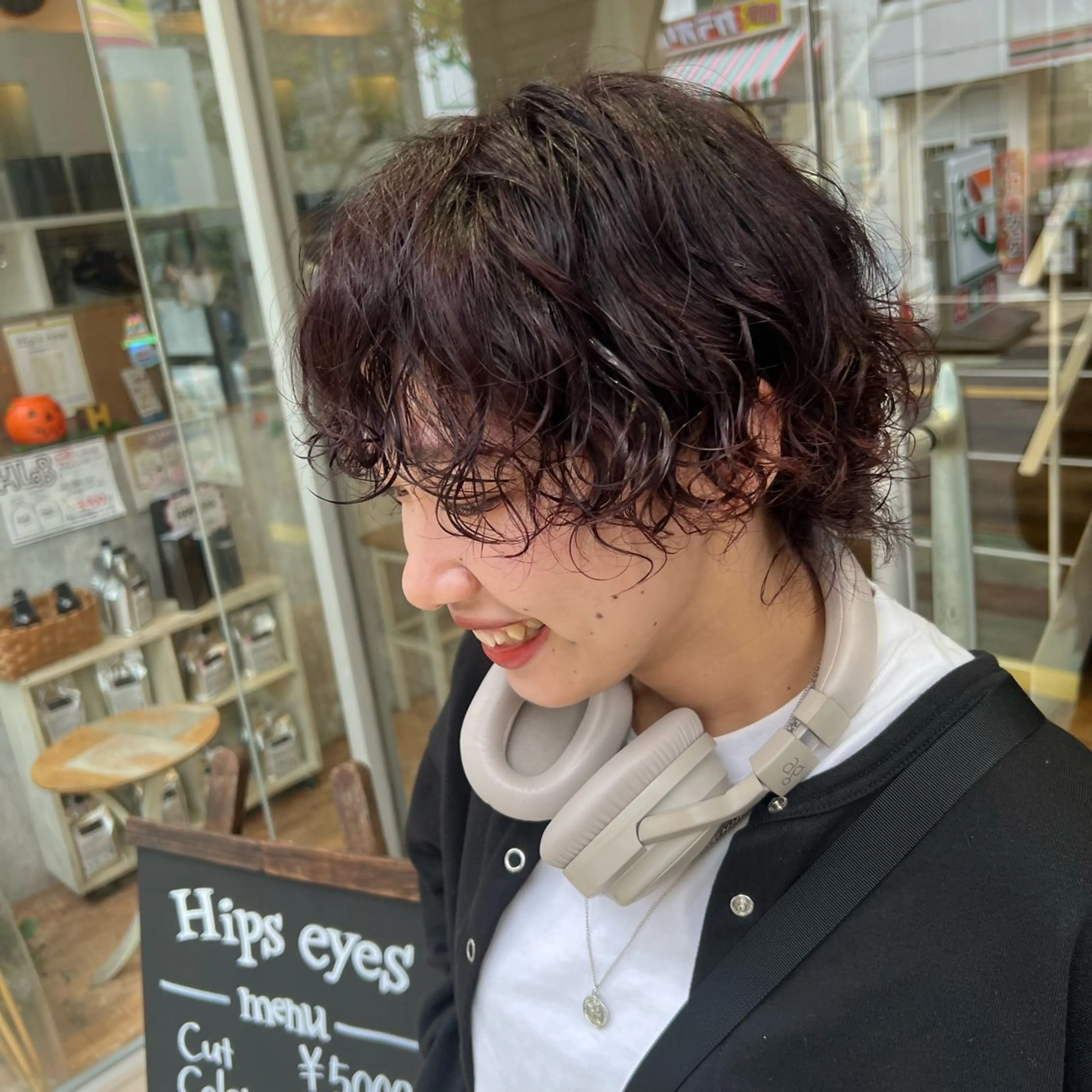 ショート カラー ブラウンカラー レッドカラー レッドブラウン カット ヘアカラー トリートメント インナーカラー♡ Nanakoのヘアスタイル