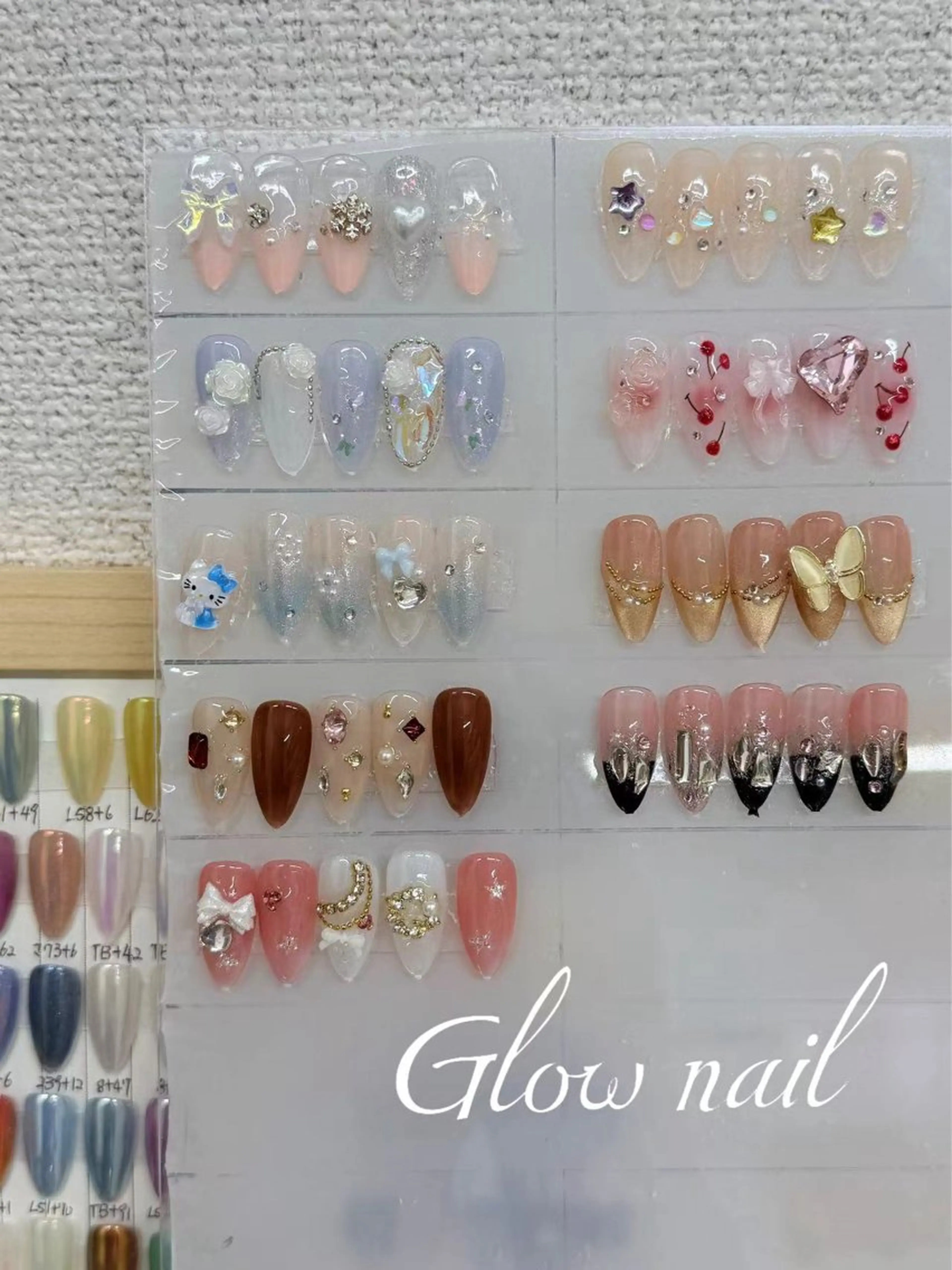 ネイル Glow Nail スカルプ専門店のネイルデザイン