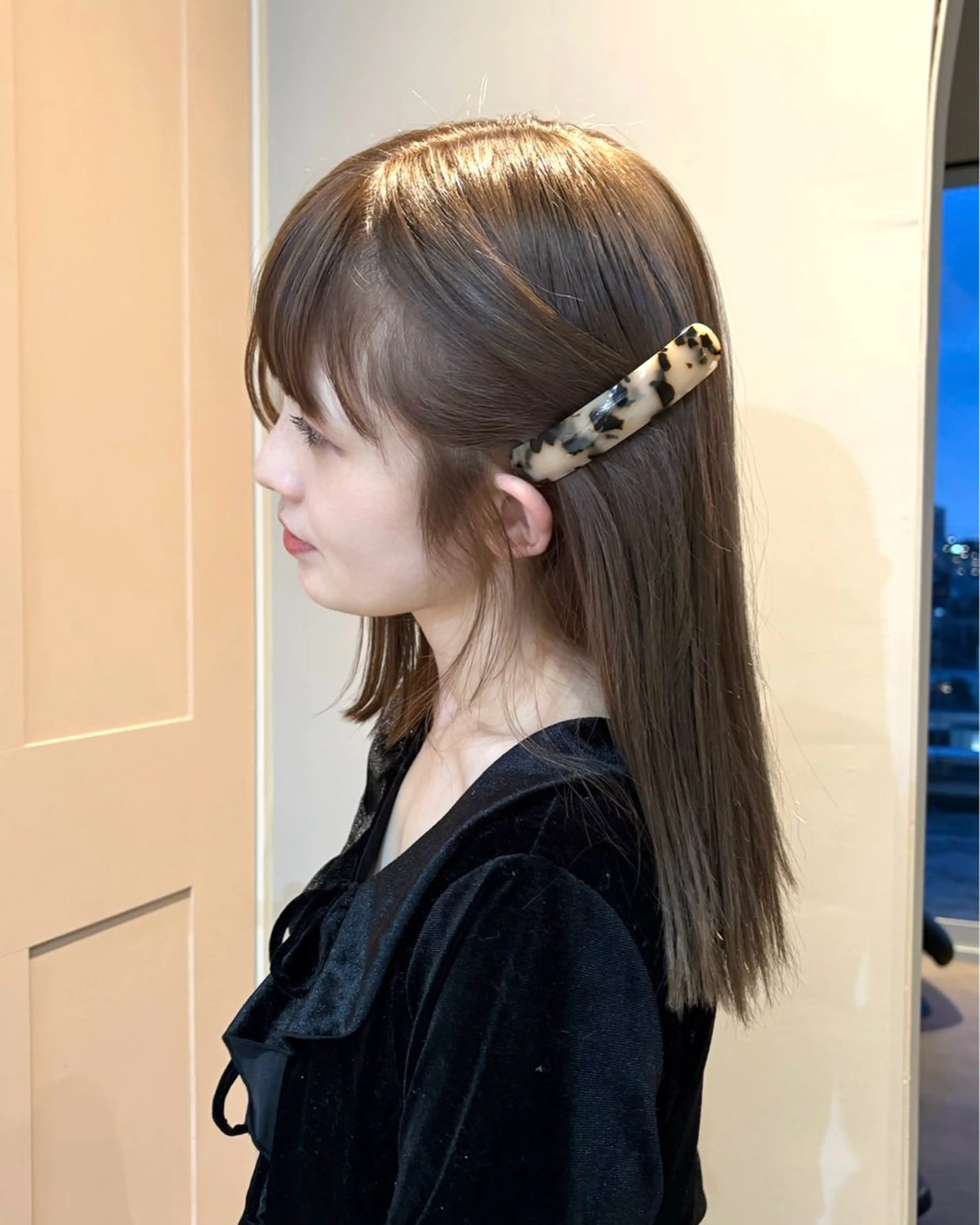 ミディアム カラー ベージュカラー ブリーチ 透明感カラー ブリーチなしカラー MIYU透明感カラー ブリーチなしWカラーのヘアスタイル