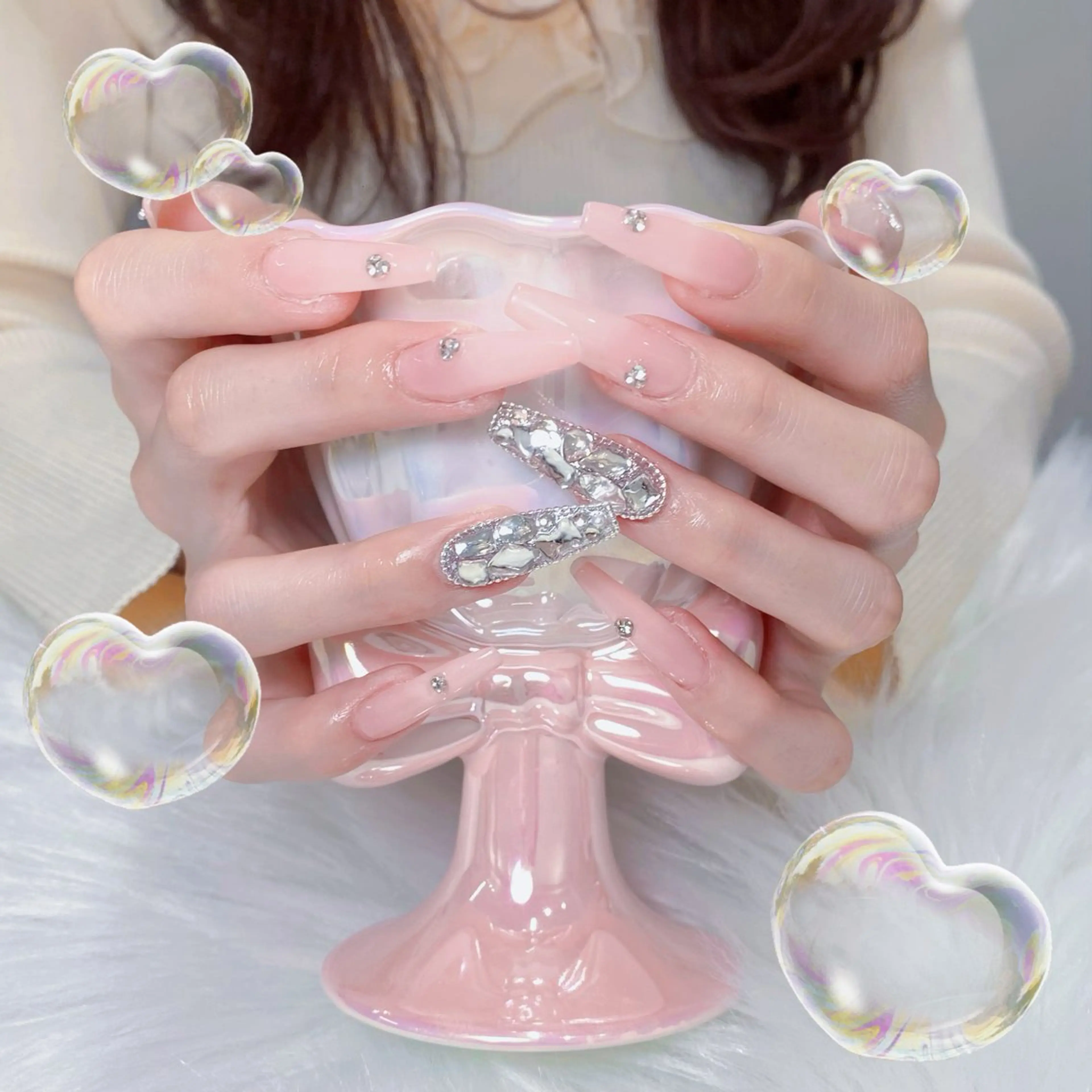 カラー グラデーションカラー ピンクカラー ハンドネイル AIN Nailのネイルデザイン