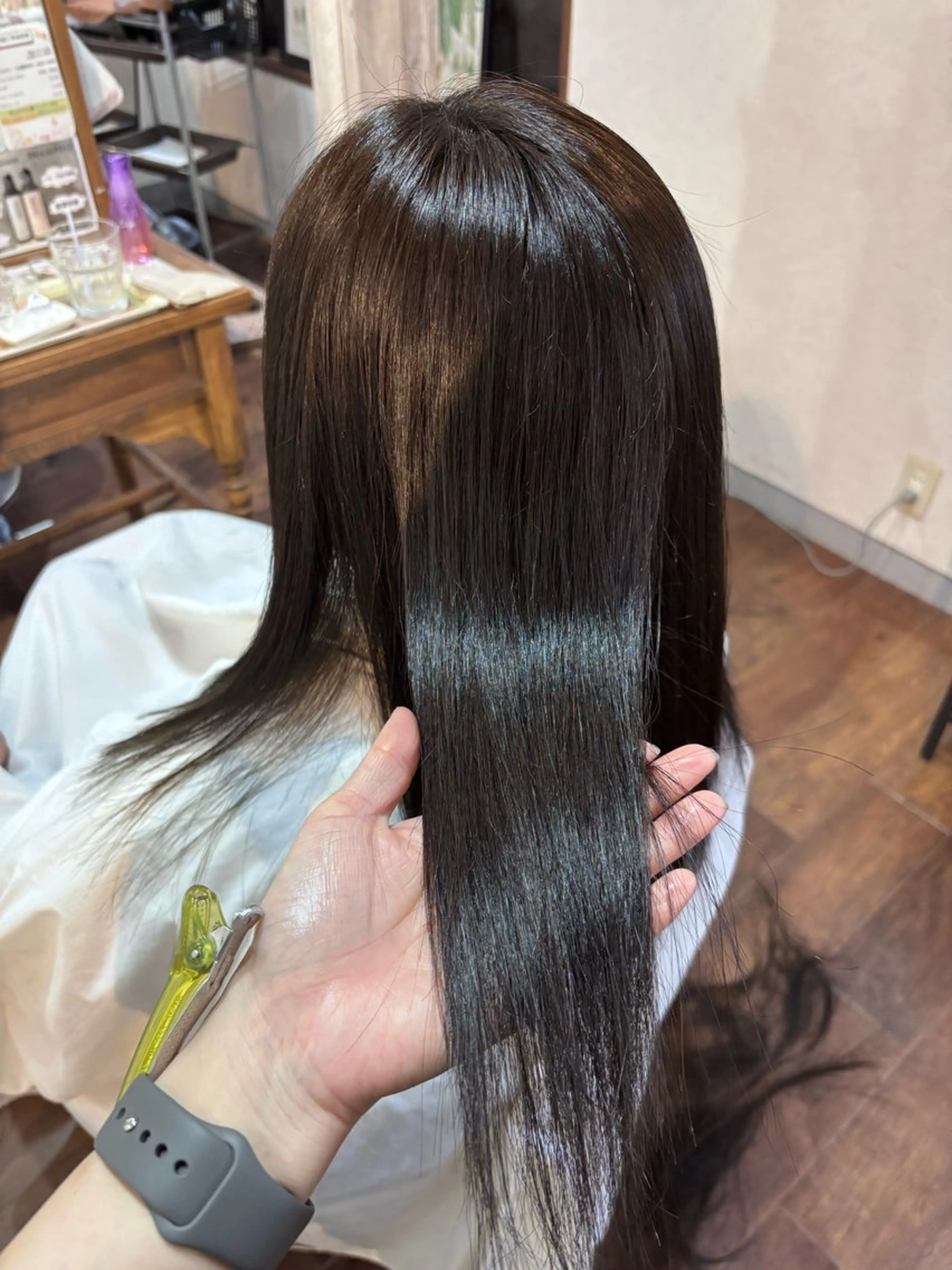 セミロング 髪質改善 トリートメント radiant nakamuraのヘアスタイル