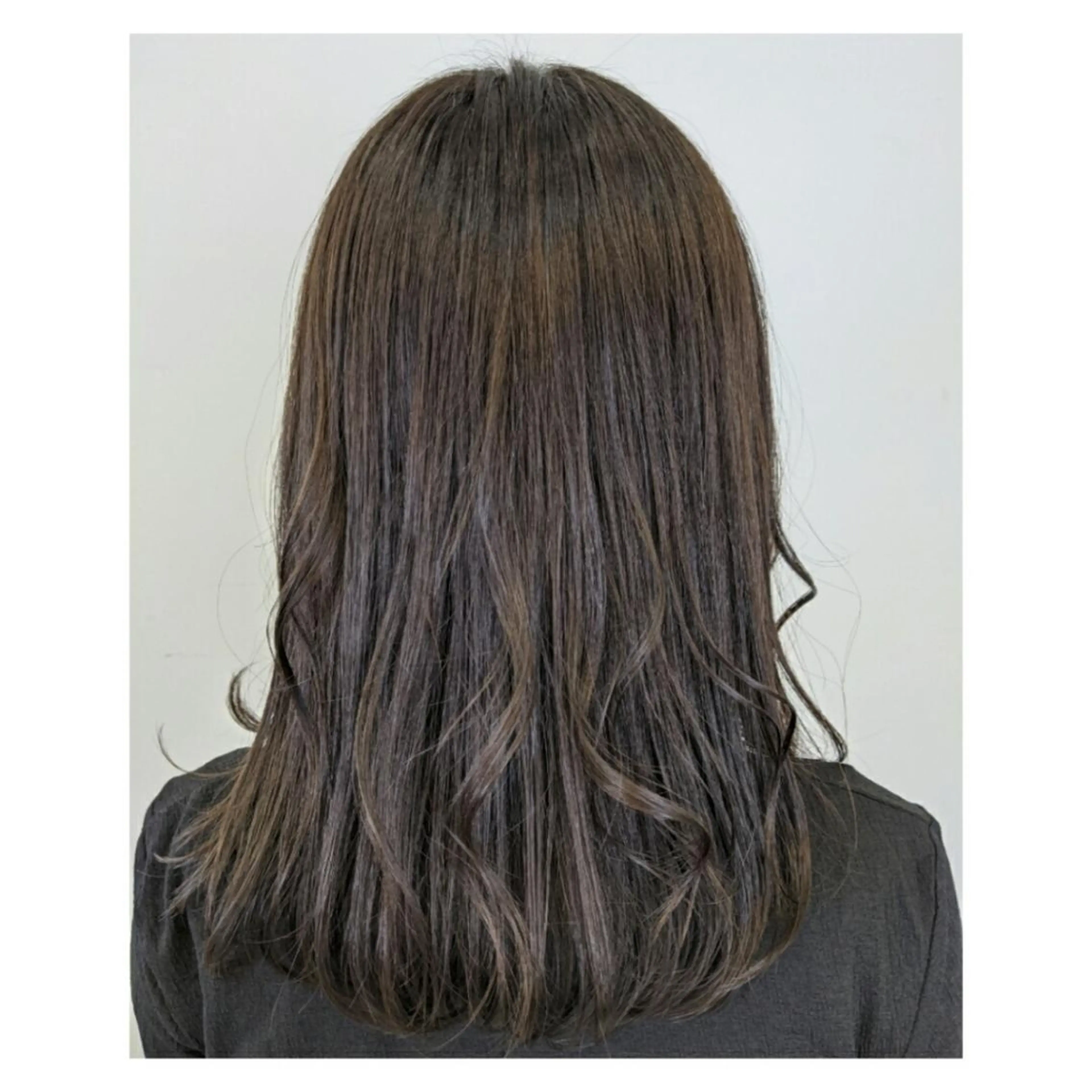 ミディアム カラー 透明感カラー arte pelo 辻のヘアスタイル