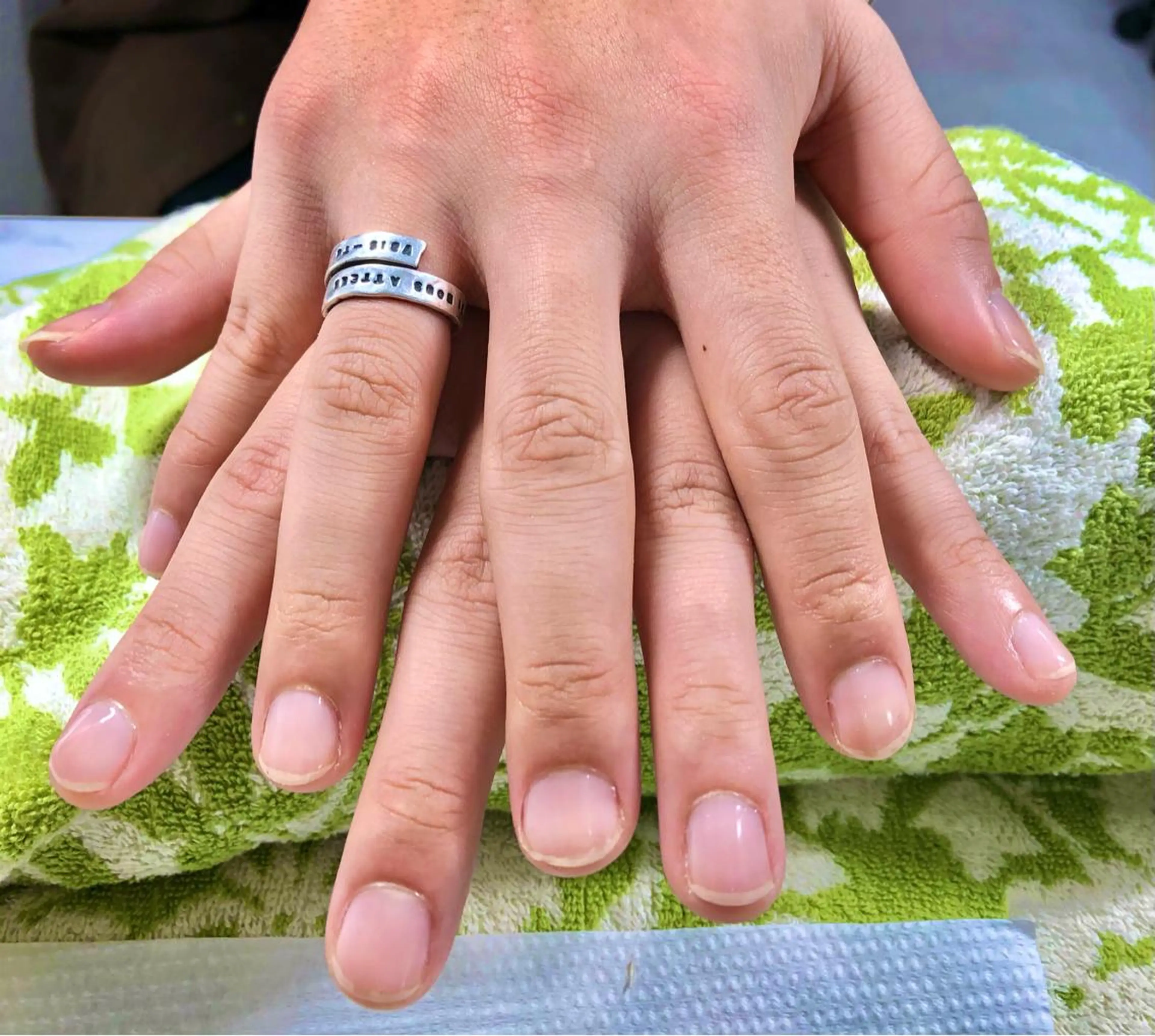 メンズ ネイル クリアネイル ジェルネイル ハンドネイル Tairacchi ﾀｲﾗｯﾁのエステ・リラクイメージ