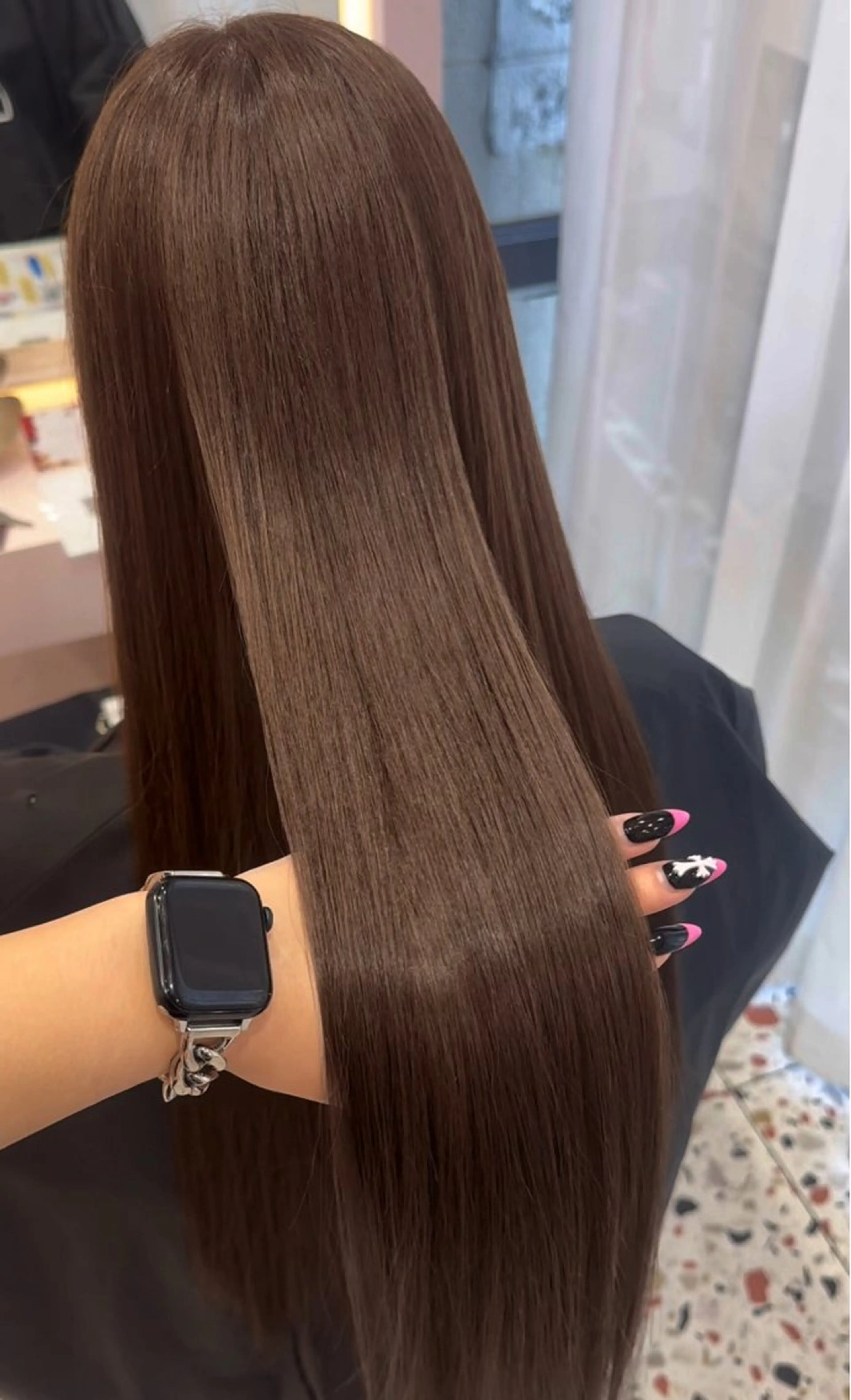 ロング カラー ブラウンカラー ヘアカラー トリートメント 𝑴𝑶𝑲𝑨渋谷 トレンド韓国ヘア🩷のヘアスタイル