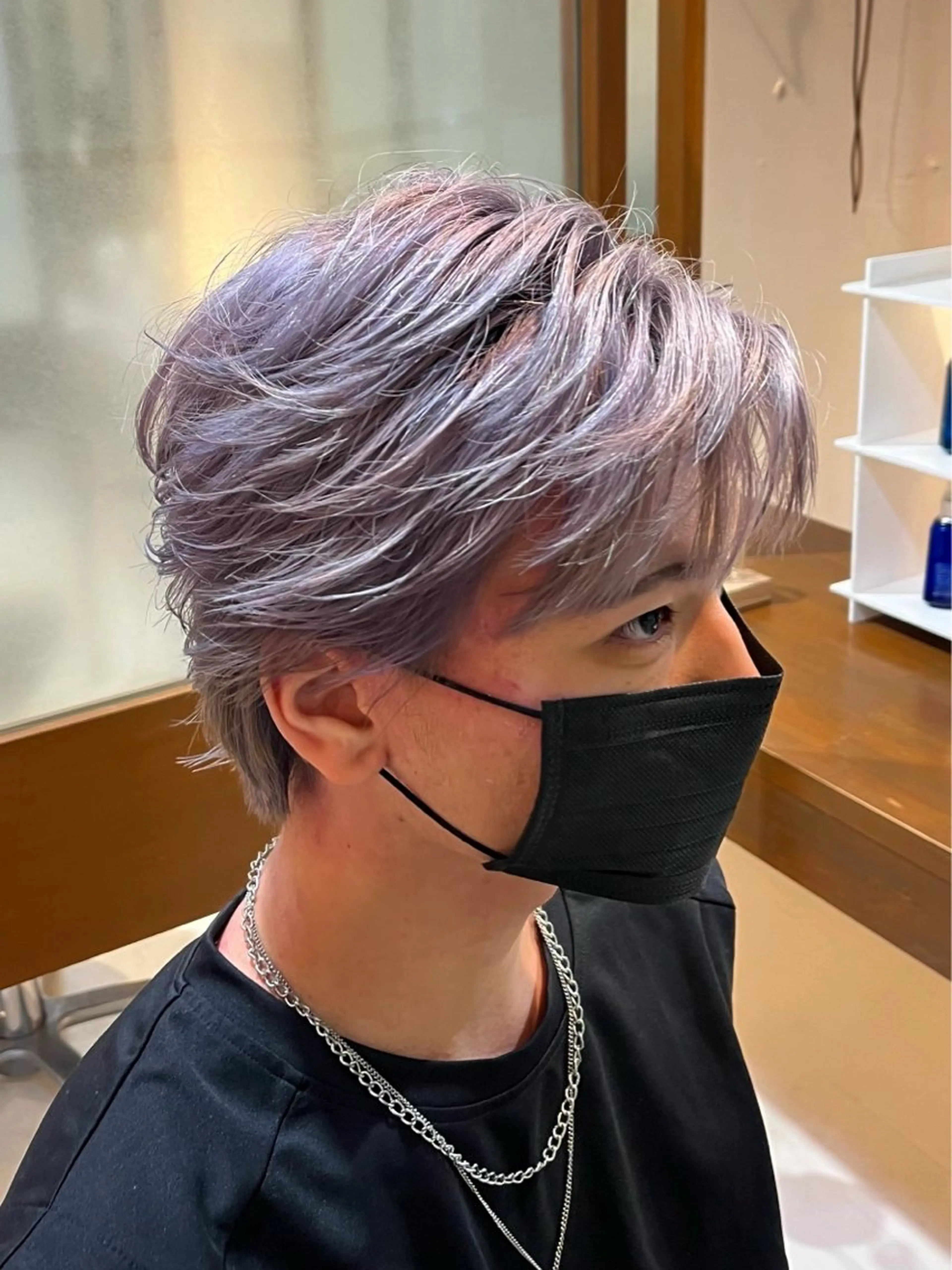 ショート カラー メンズ 透明感カラー ラベンダーカラー シルバー ショートヘア 野中 大河のヘアスタイル