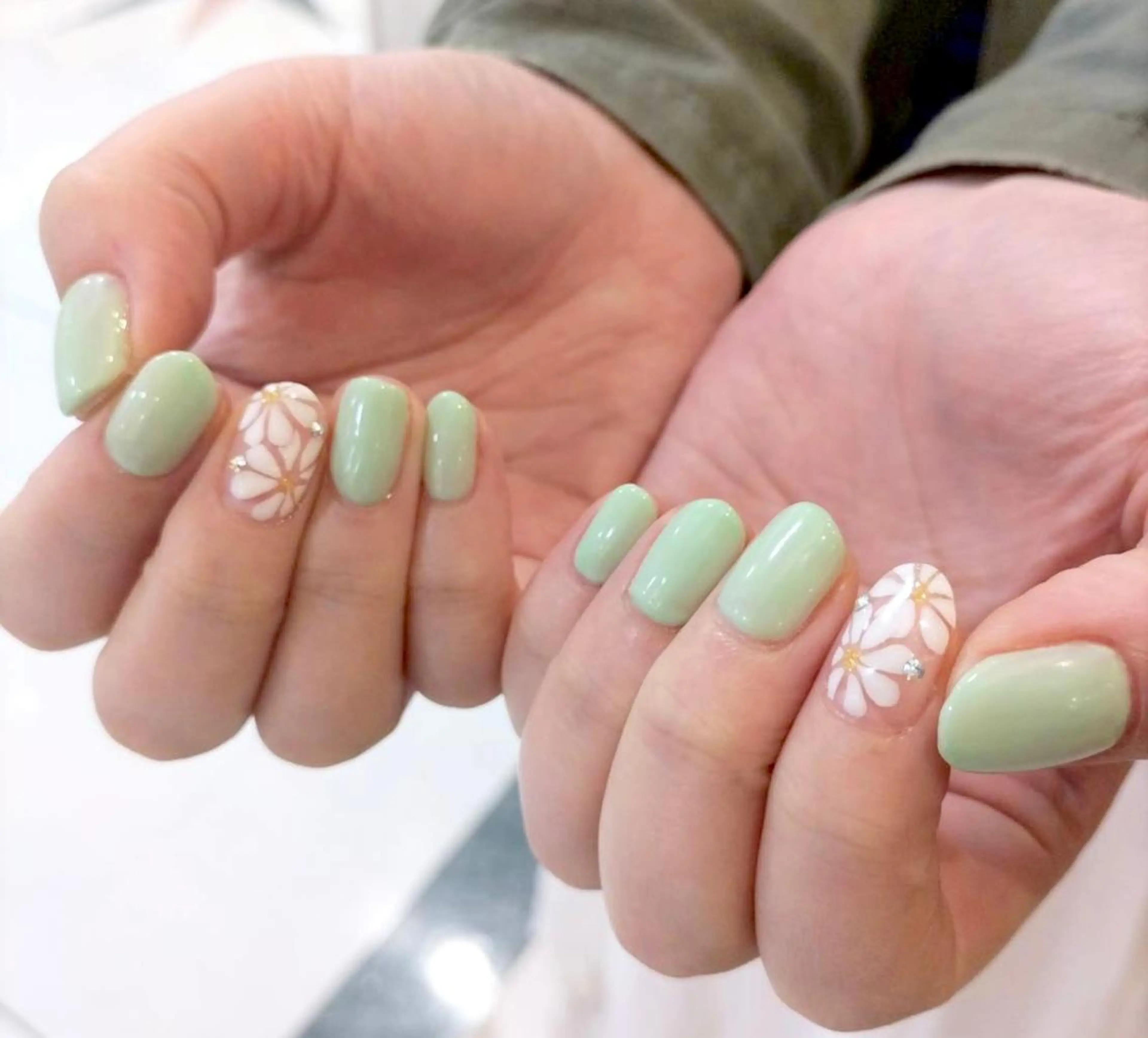 ネイル Genesis Plus大津京店のマツエク・マツパデザイン