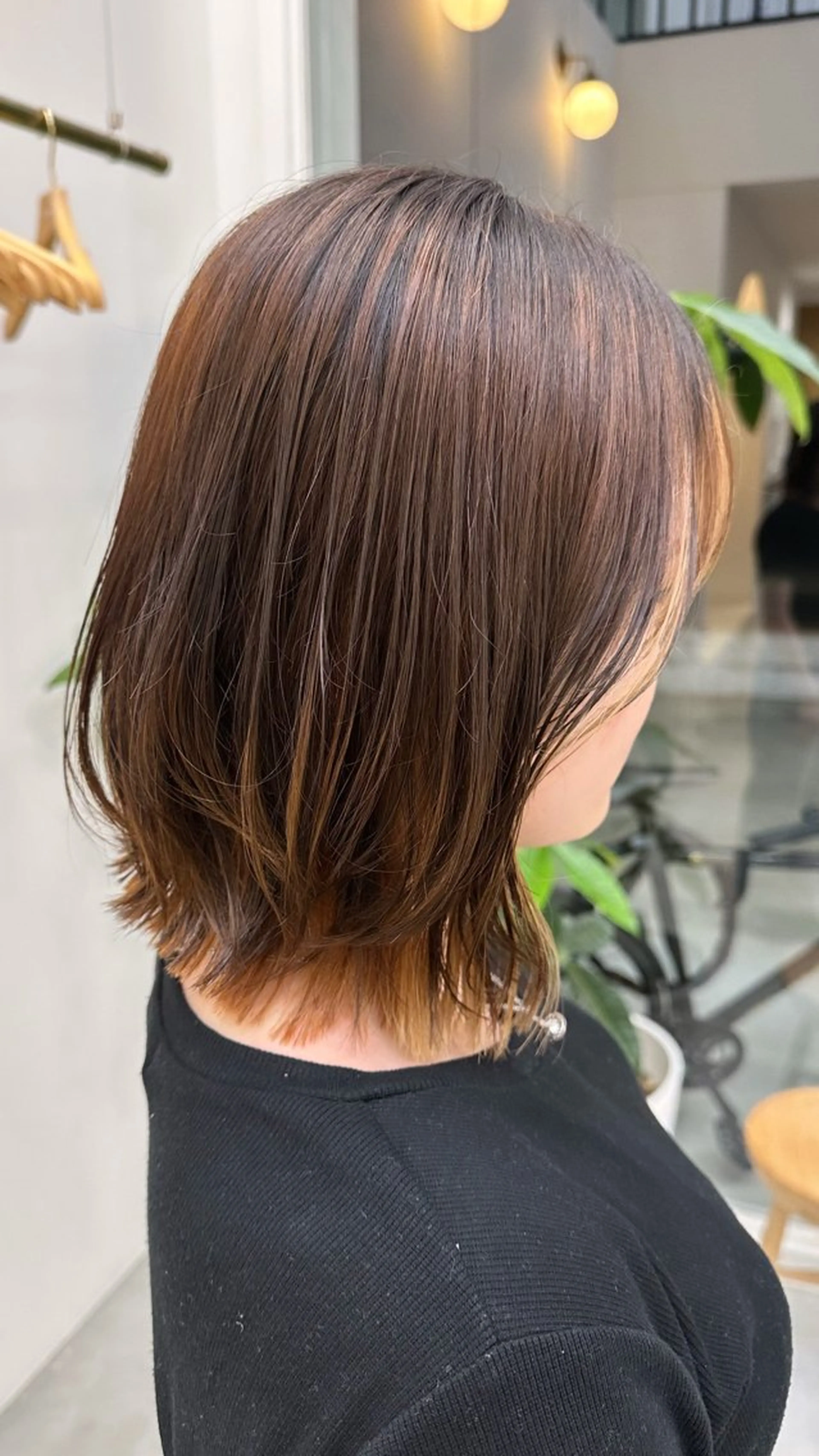 ミディアム レイヤーカット 彦坂 柚羽のヘアスタイル