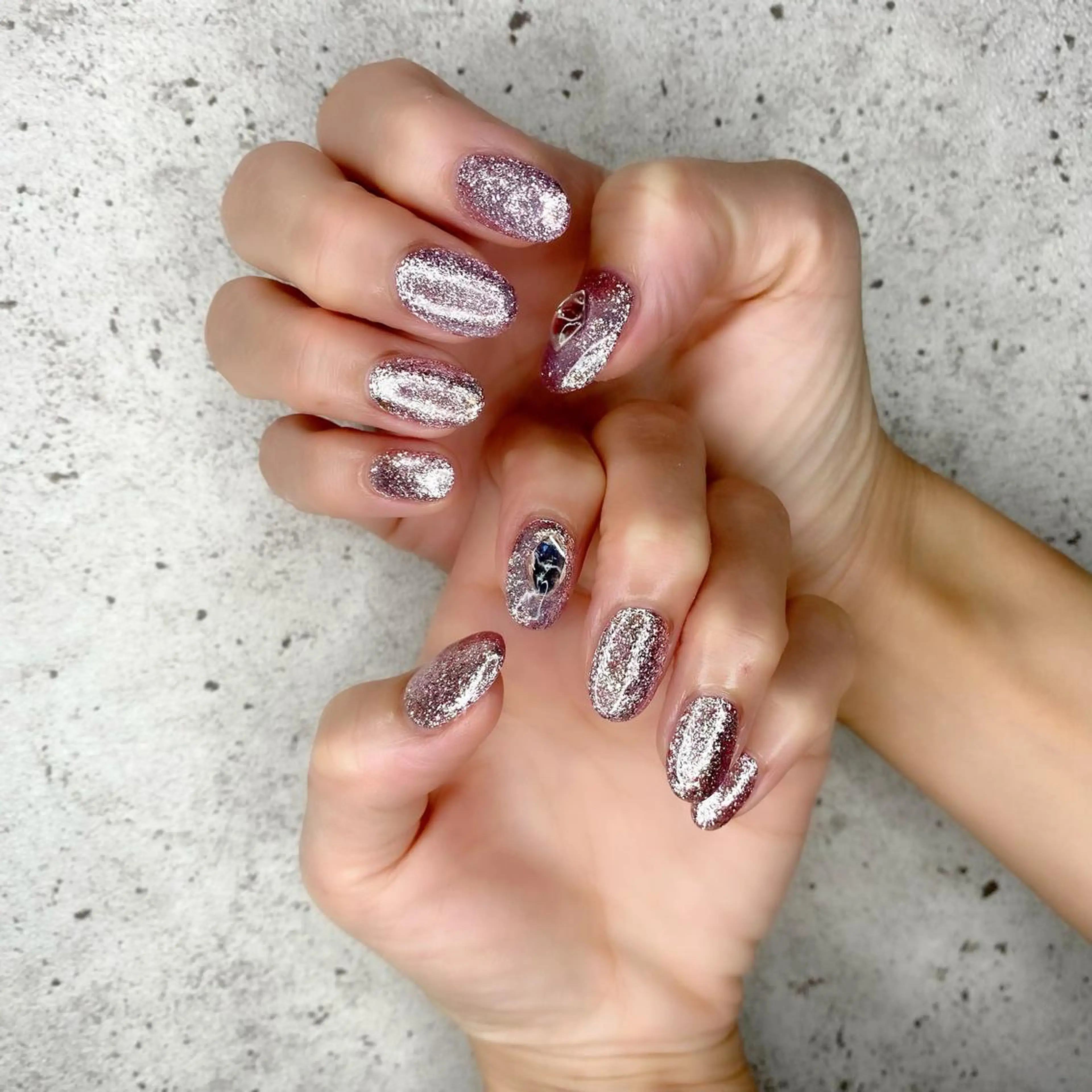 ミディアム カラー パーマ ヘアアレンジ メンズ キッズ ネイル マツエク・マツパ ピンクカラー カラーマツエク キラキラネイル ラメ(グリッター) ピンク Salon Ｋのネイルデザイン