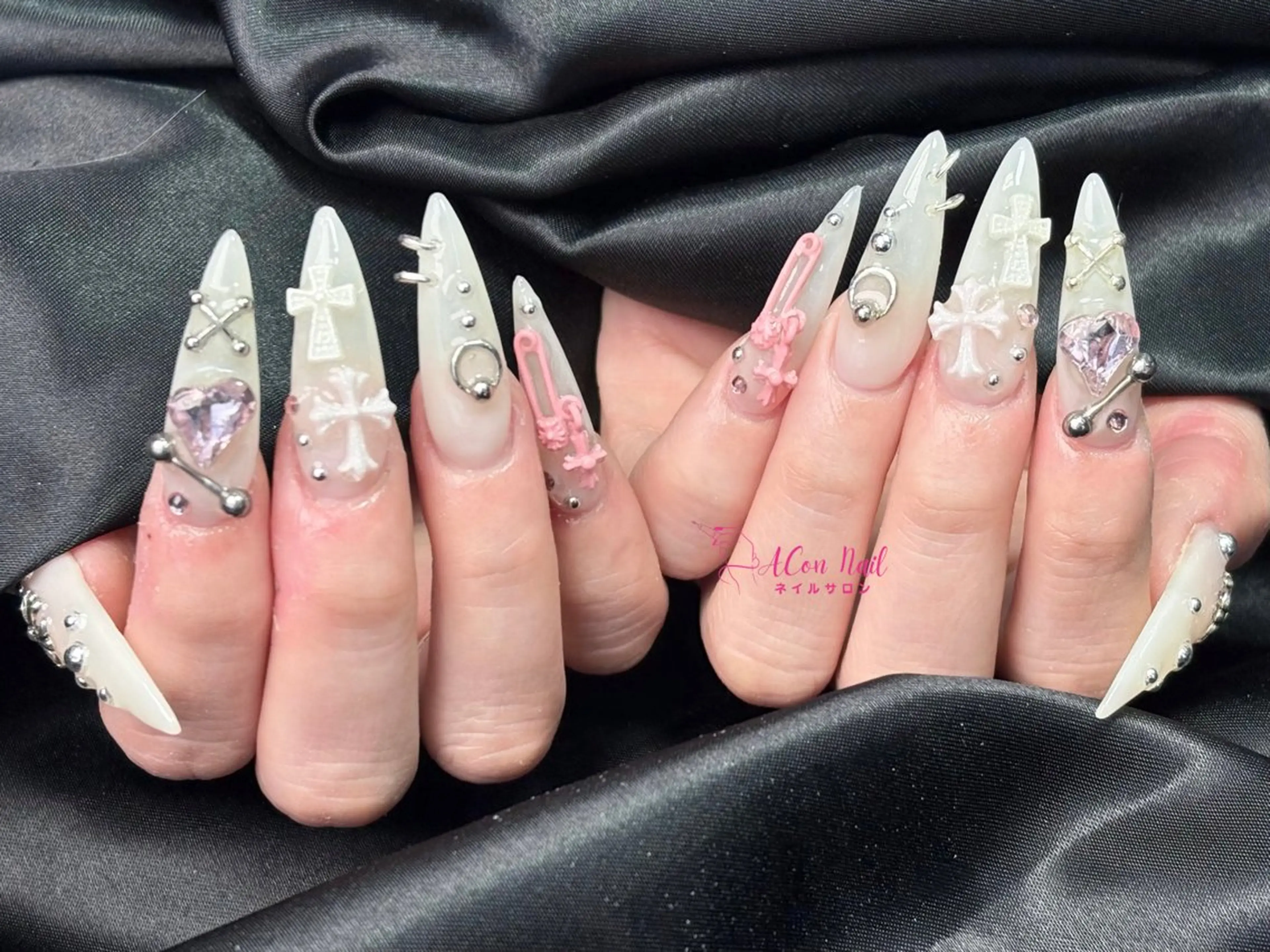 ネイル 桜ネイル 長さ出し フラワーネイル フレンチネイル ジェルネイル ハンドネイル ACon NailSalonのネイルデザイン