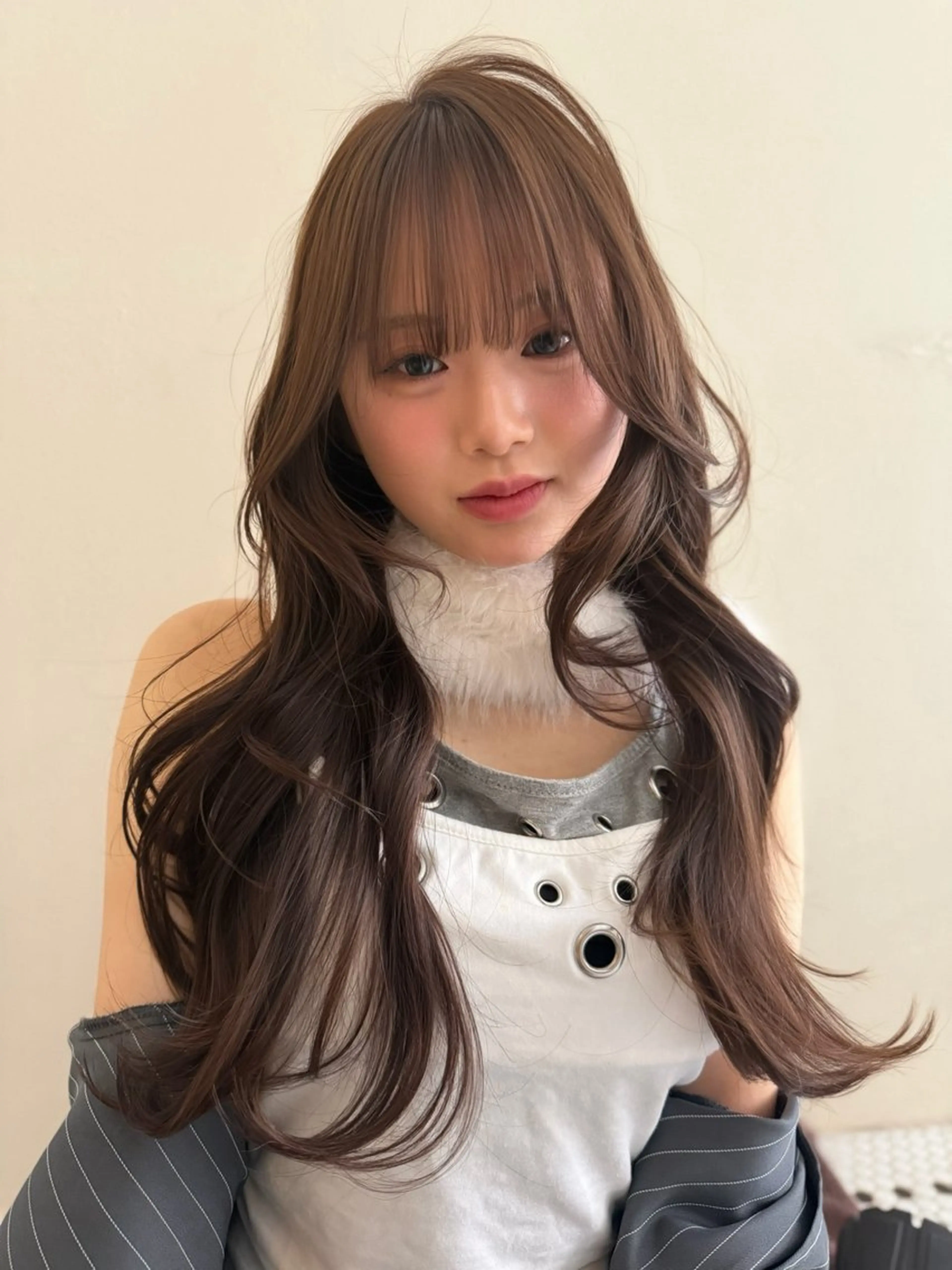 ロング カラー カット ヘアカラー トリートメント 抜きっぱなしブロンド /ハイトーン/カナタのヘアスタイル