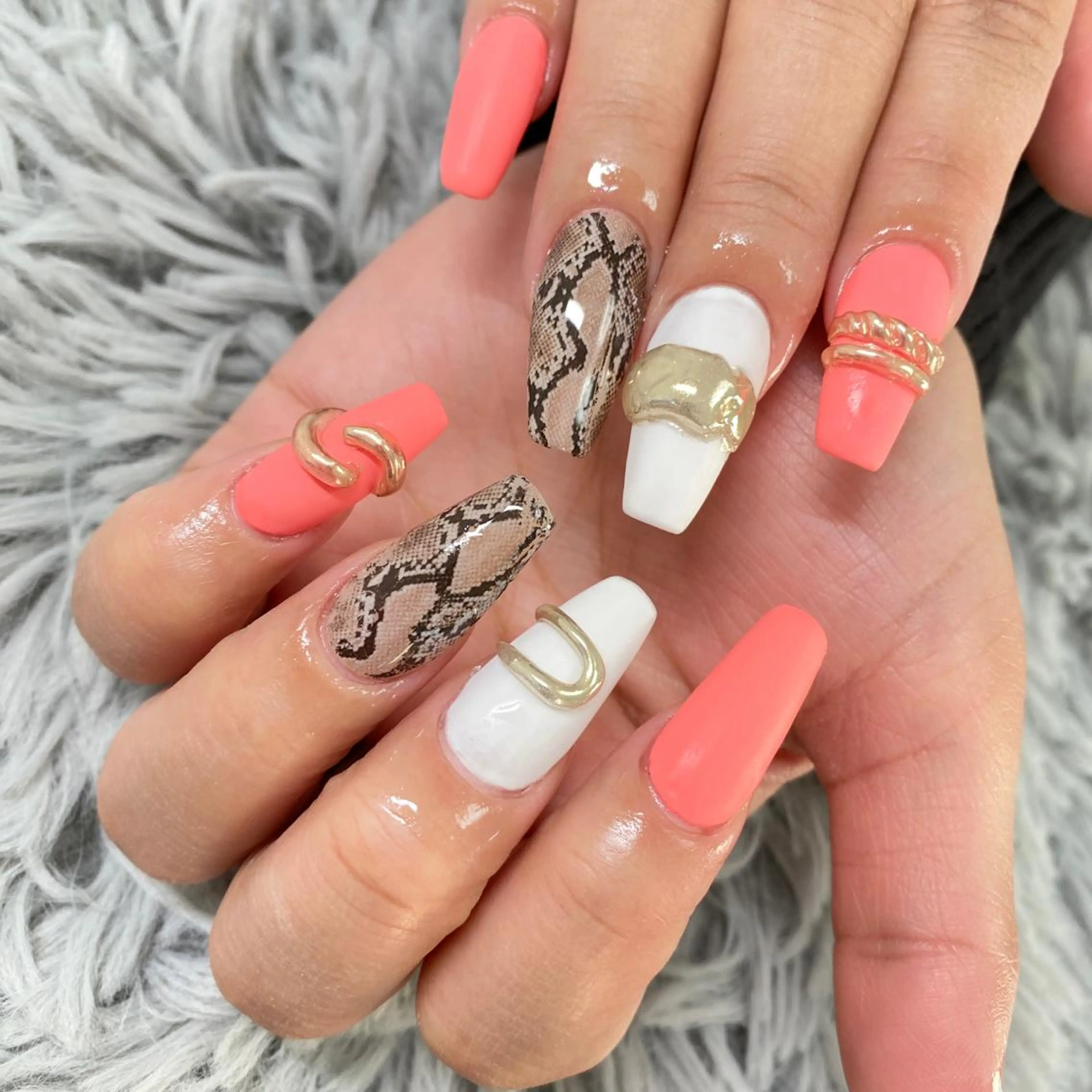 ネイル ハンドネイル A nelaのネイルデザイン