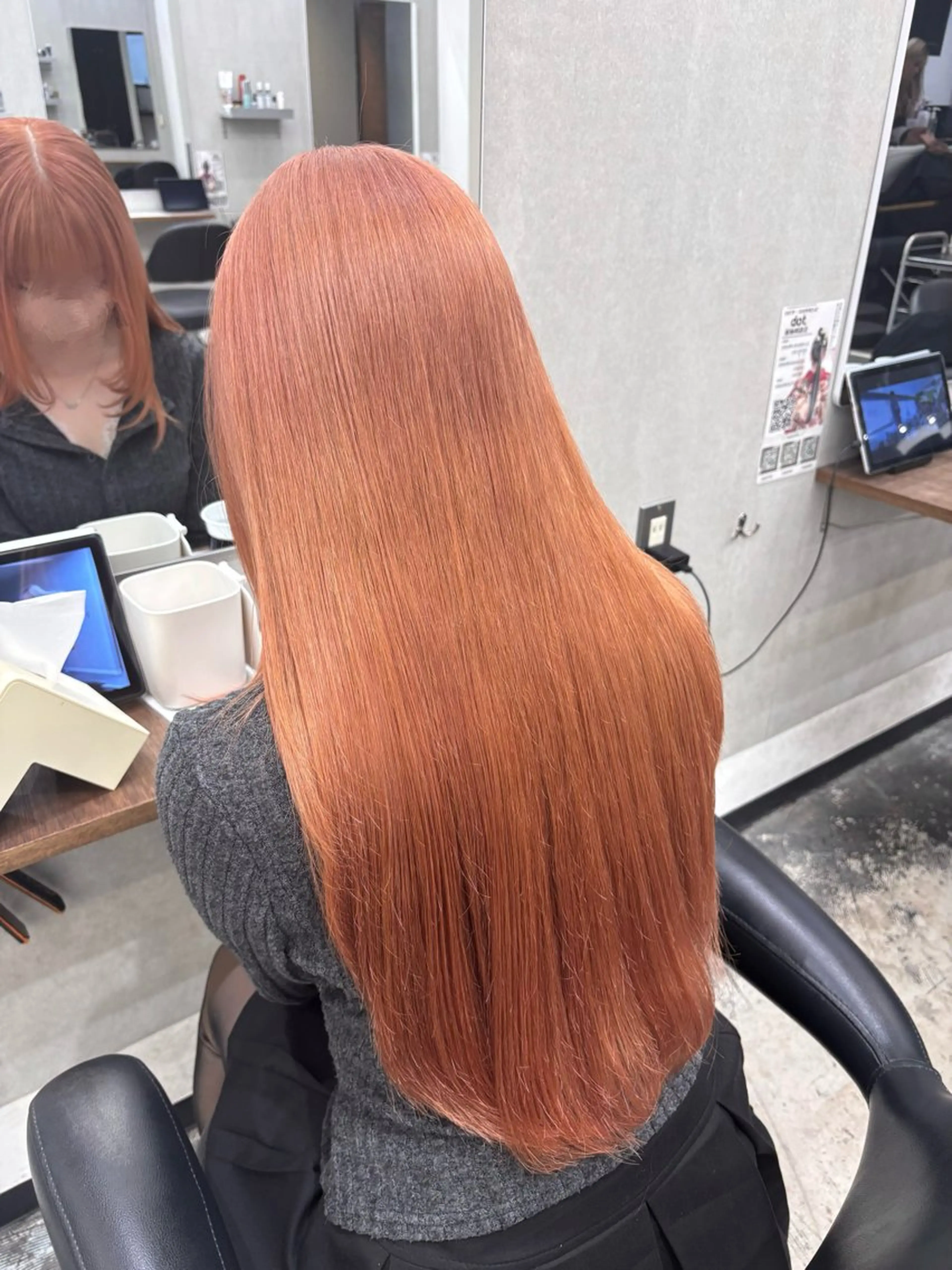 ロング ヘアカラー dot .tokyo color所属・中村 彩夏のヘアスタイル