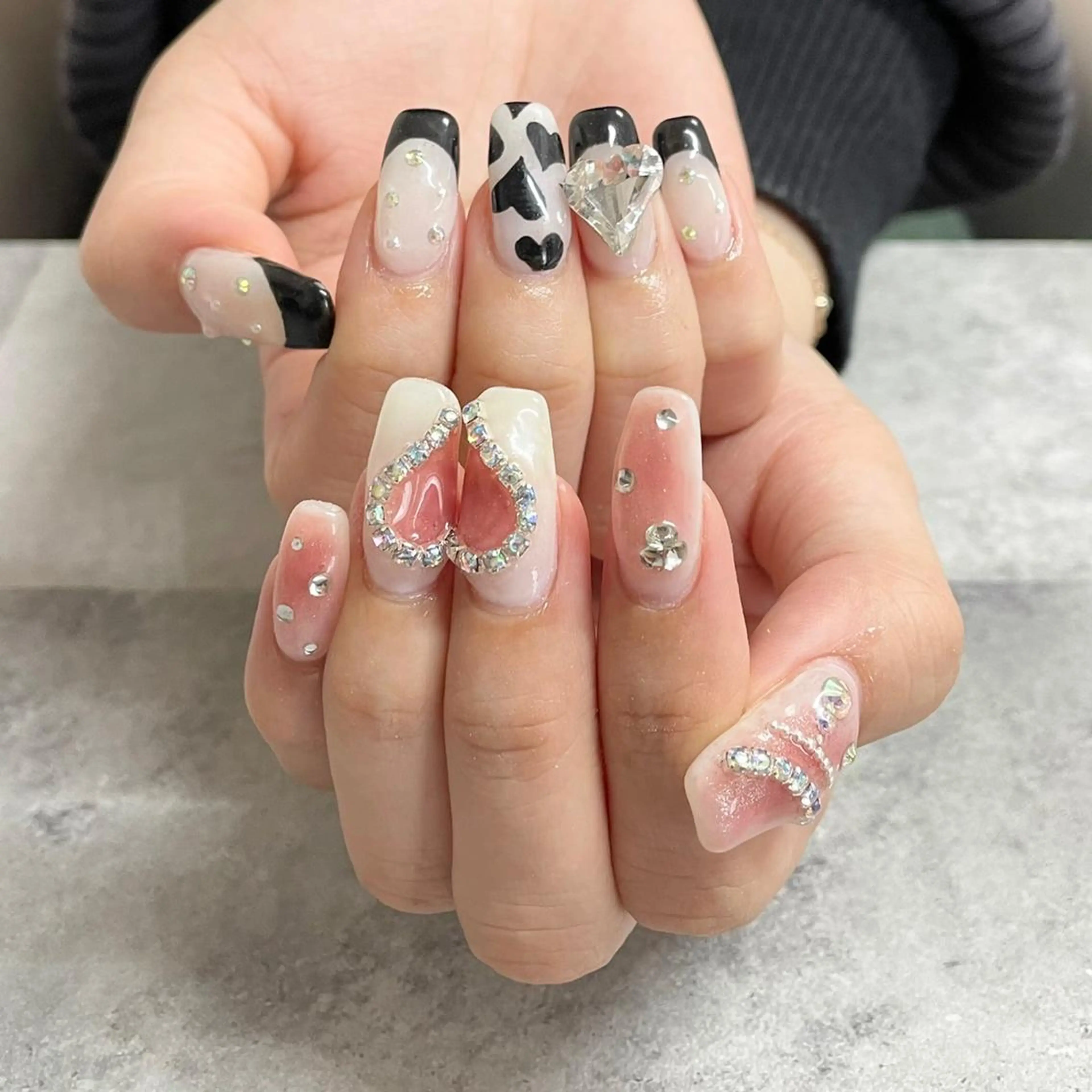 ネイル FELICE ﾌｪﾘｰﾁｪのネイルデザイン