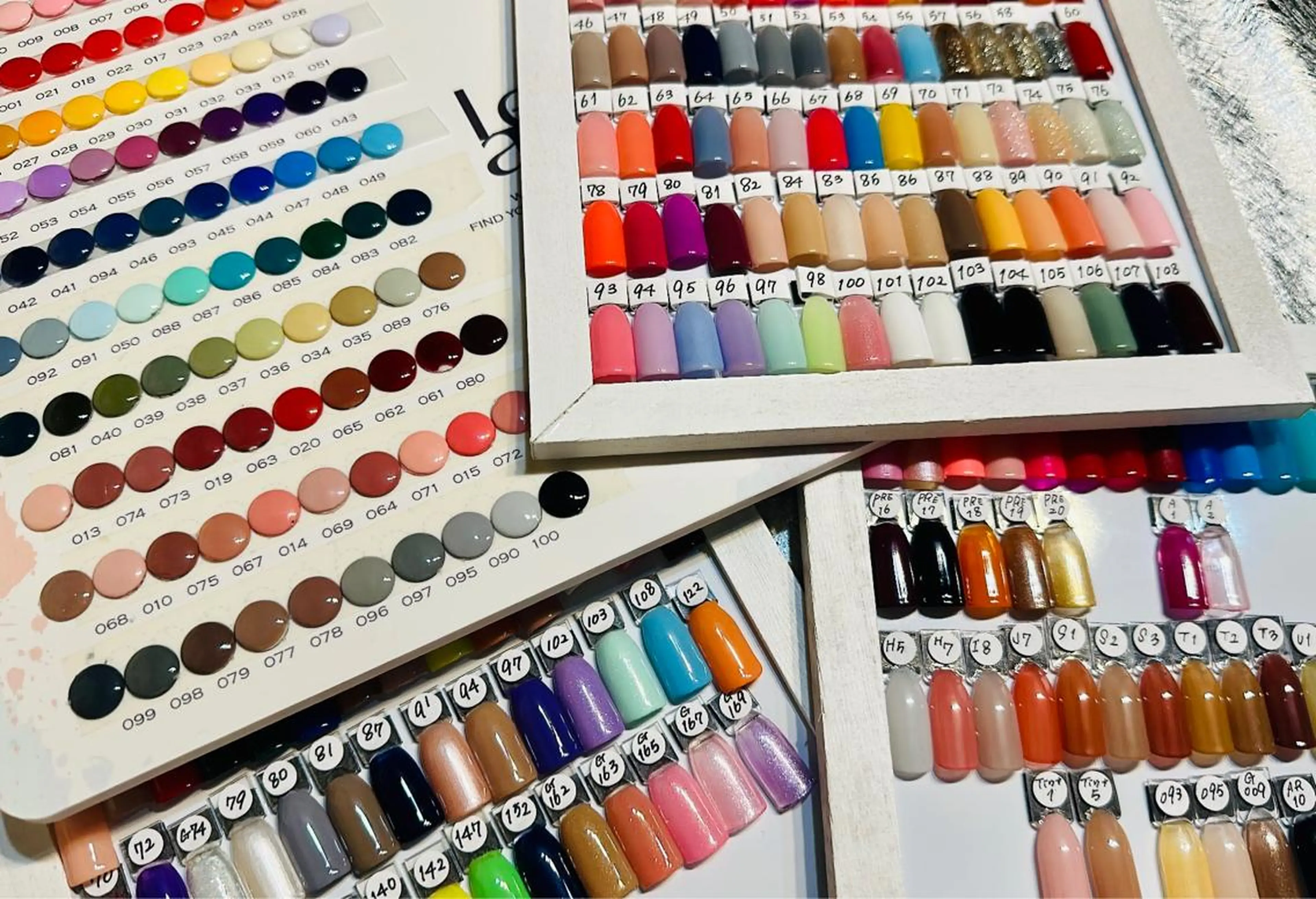 ご新規様！ワンカラー(カラーチャートより2色までお選び頂けます)の写真