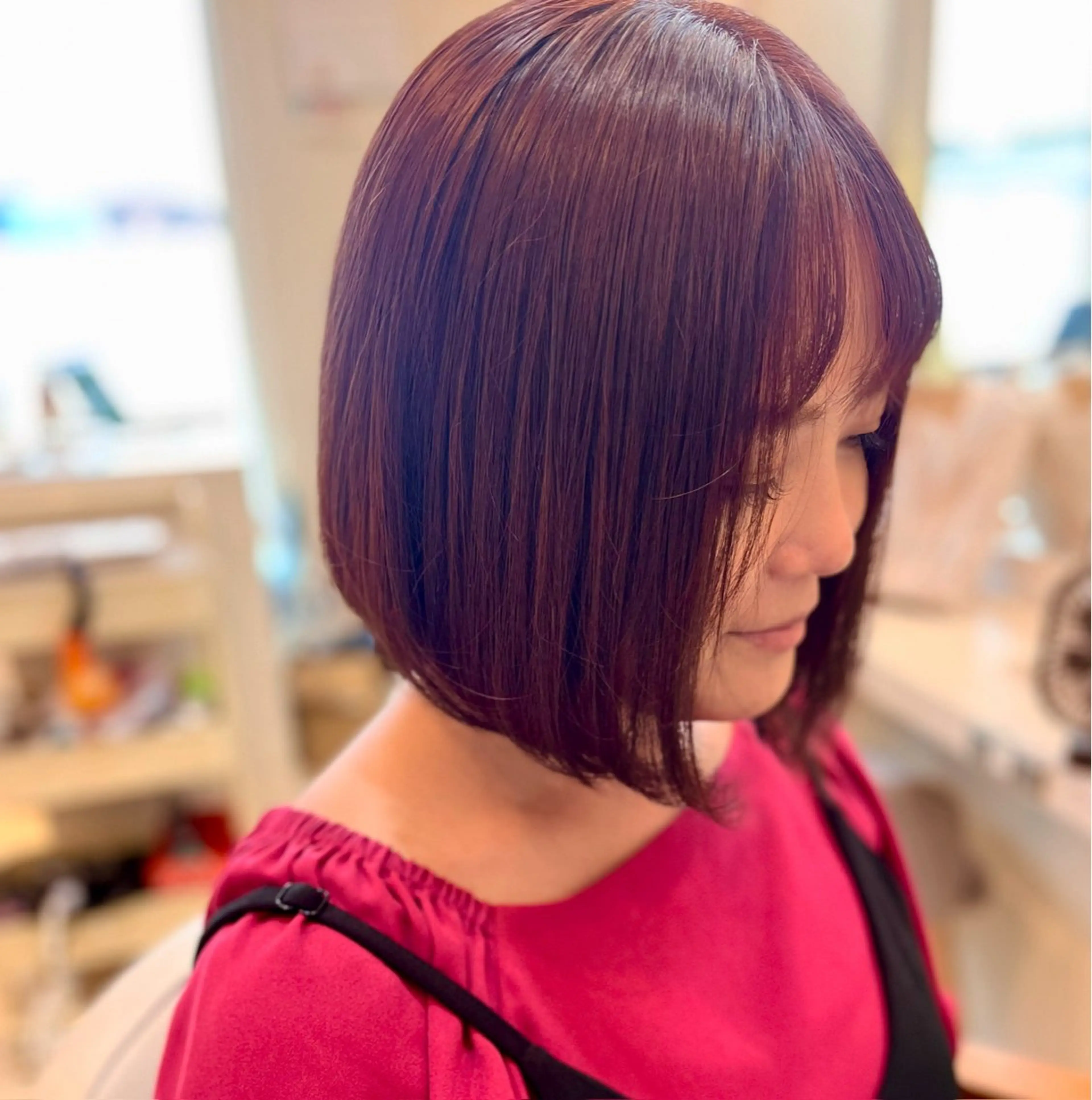 ショート ヘアカラー chaton シャトンのヘアスタイル