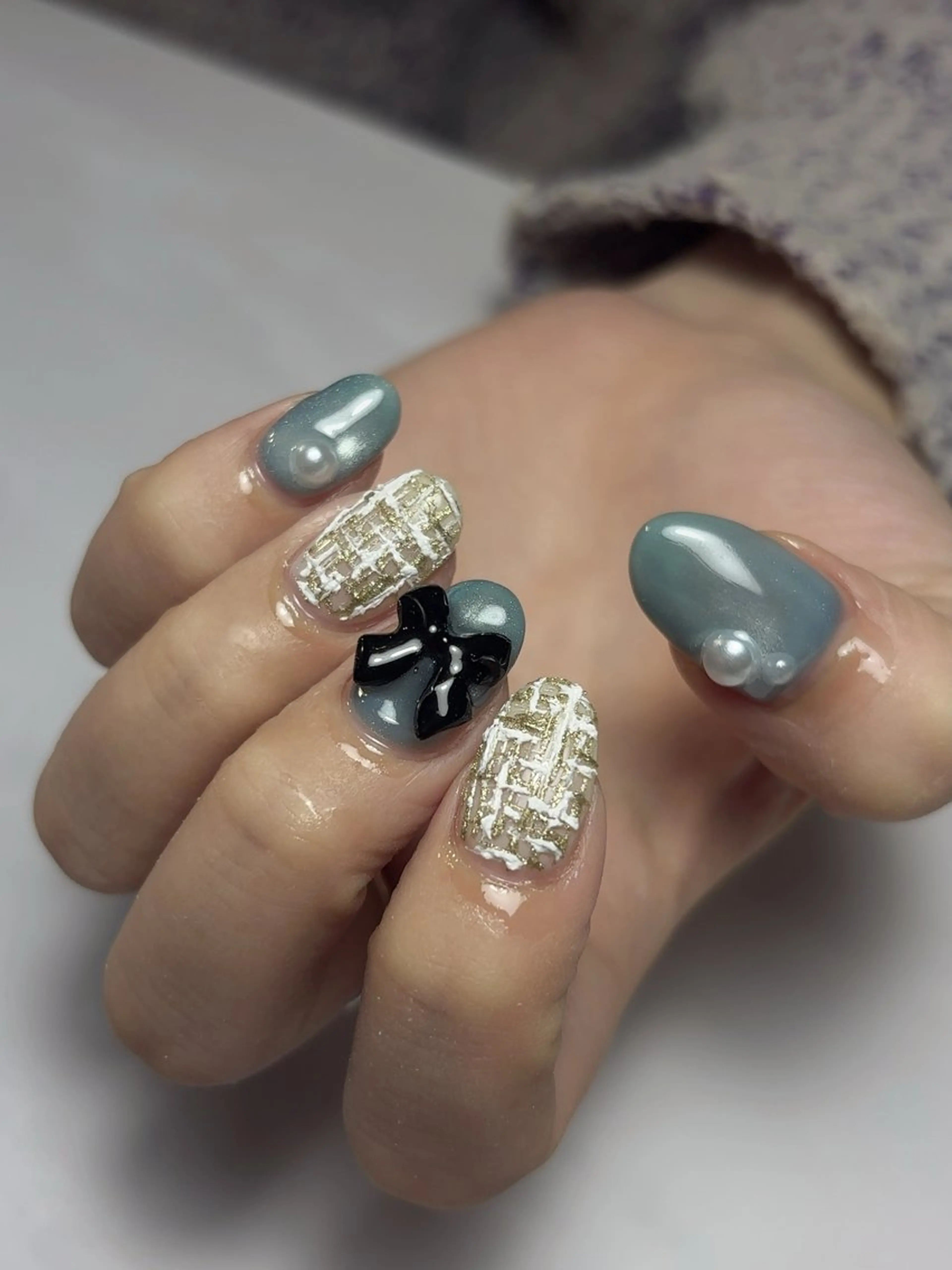 ネイル 冬ネイル クリスマス ella nail AIのネイルデザイン