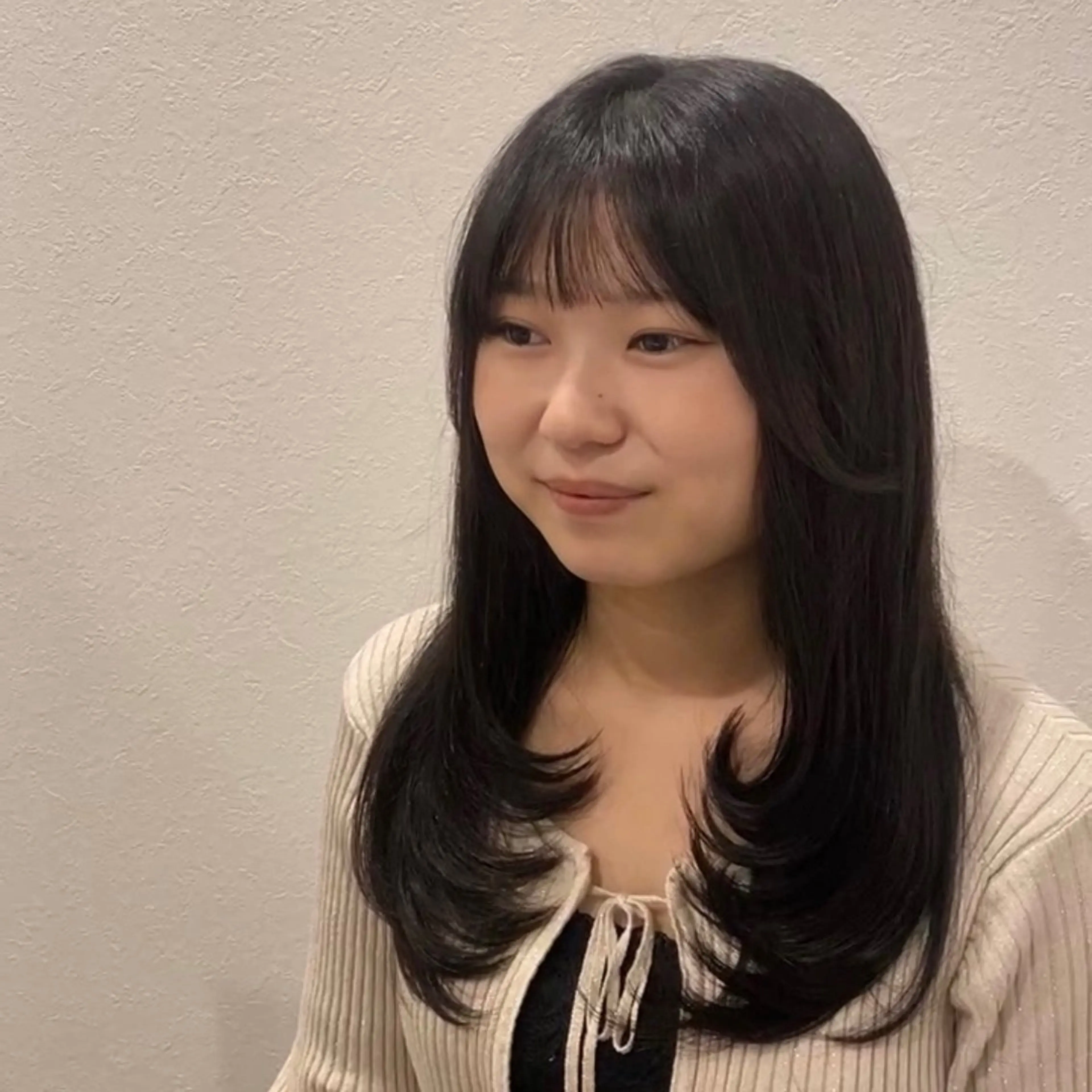 ロング 森本 聖菜のヘアスタイル