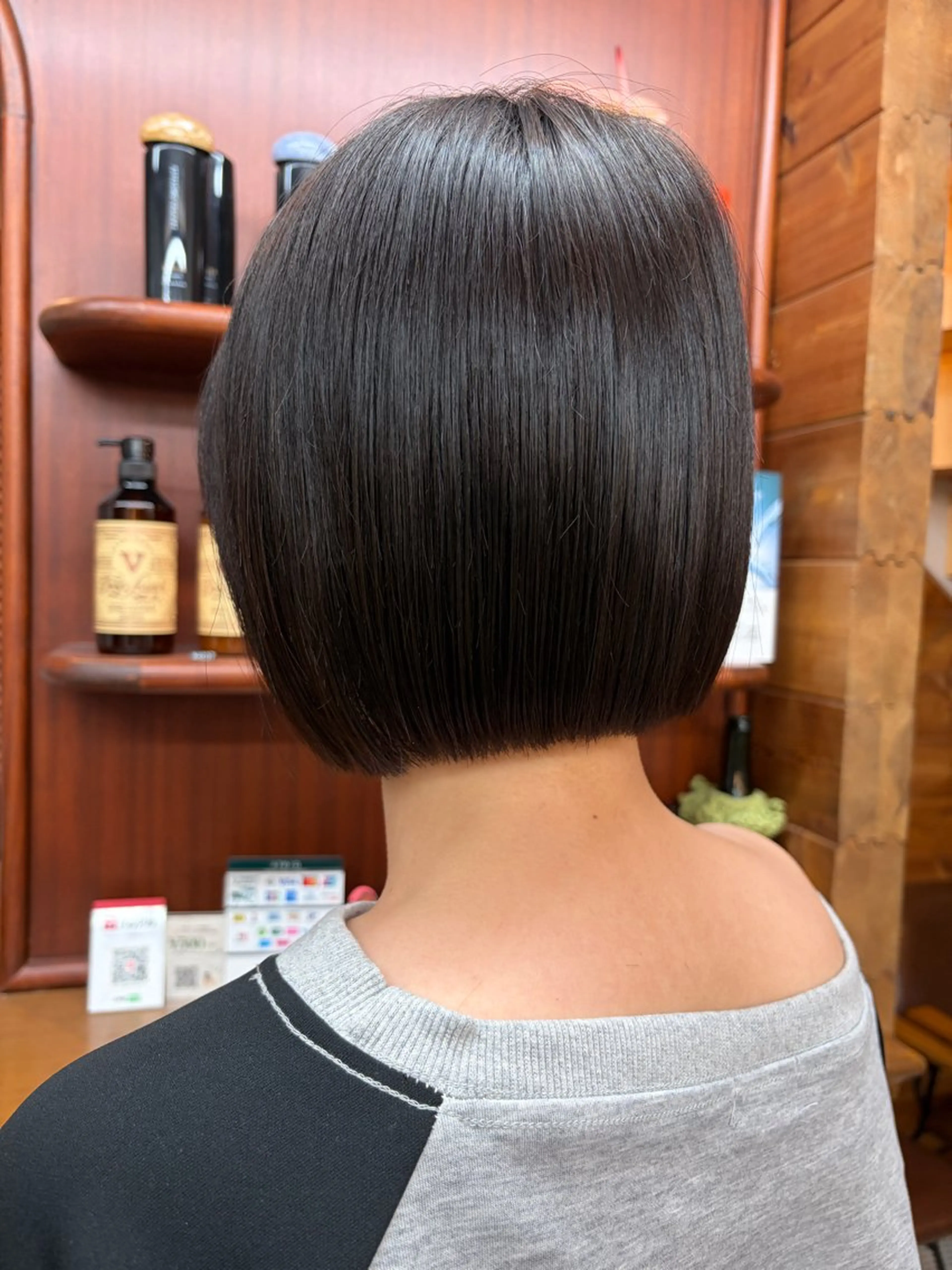 ショート ボブ 杉本 涼音のヘアスタイル