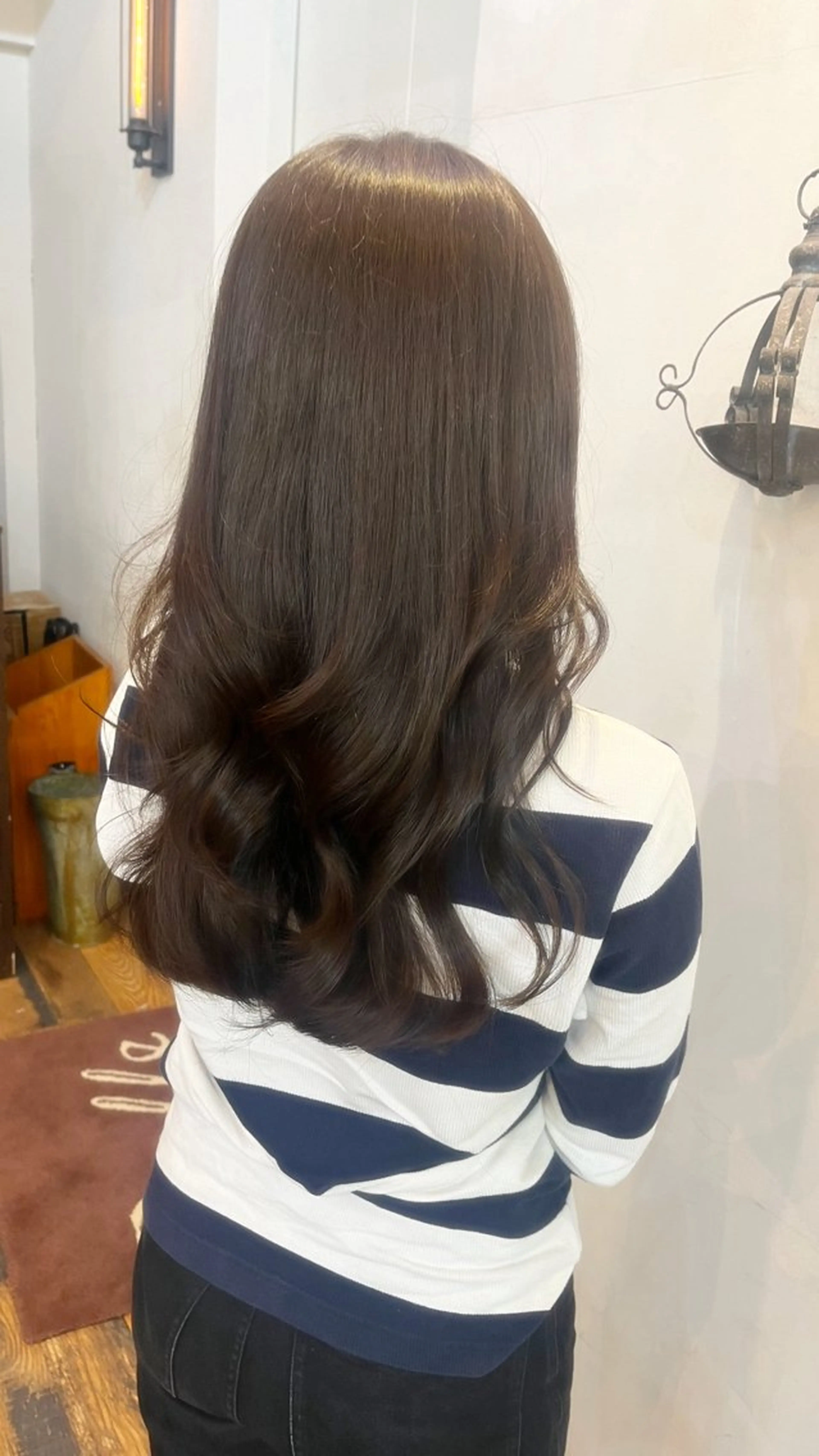 カラー オリーブカラー 東茉央/ブリーチ リタッチ🧸銀座のヘアスタイル