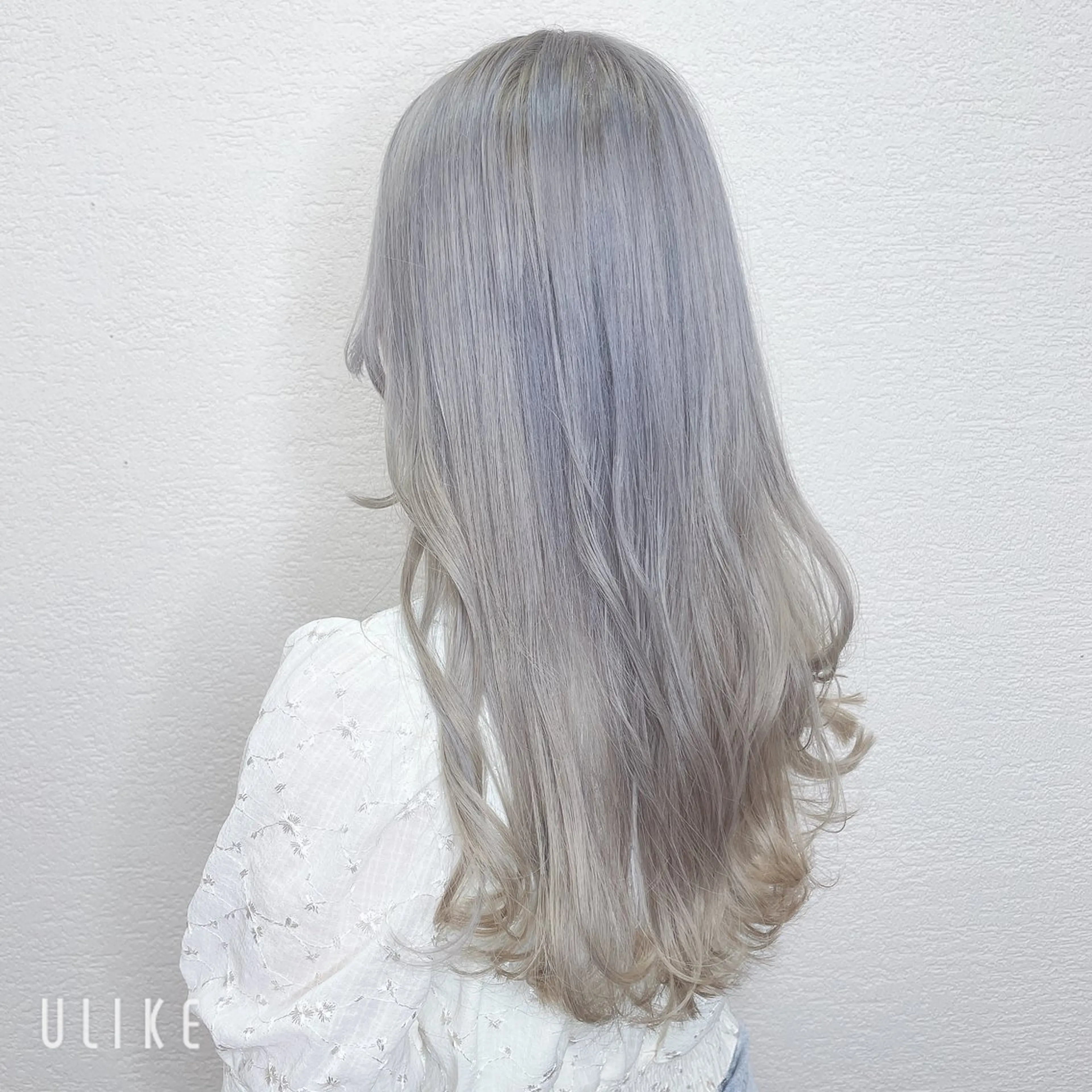 ロング カラー グレージュ カット ヘアカラー トリートメント ❣️モードケイズ塚口 和田一将のヘアスタイル