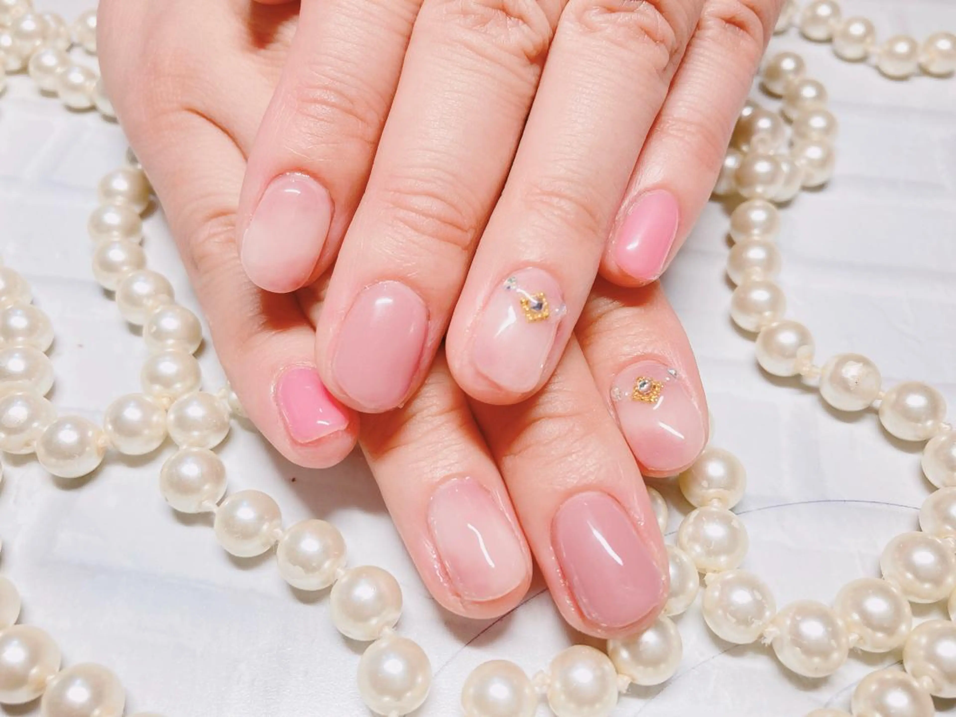 ネイル べっ甲ネイル ハンドネイル ハンドケア ネイル･脱毛サロン HARRYSのエステ・リラクイメージ