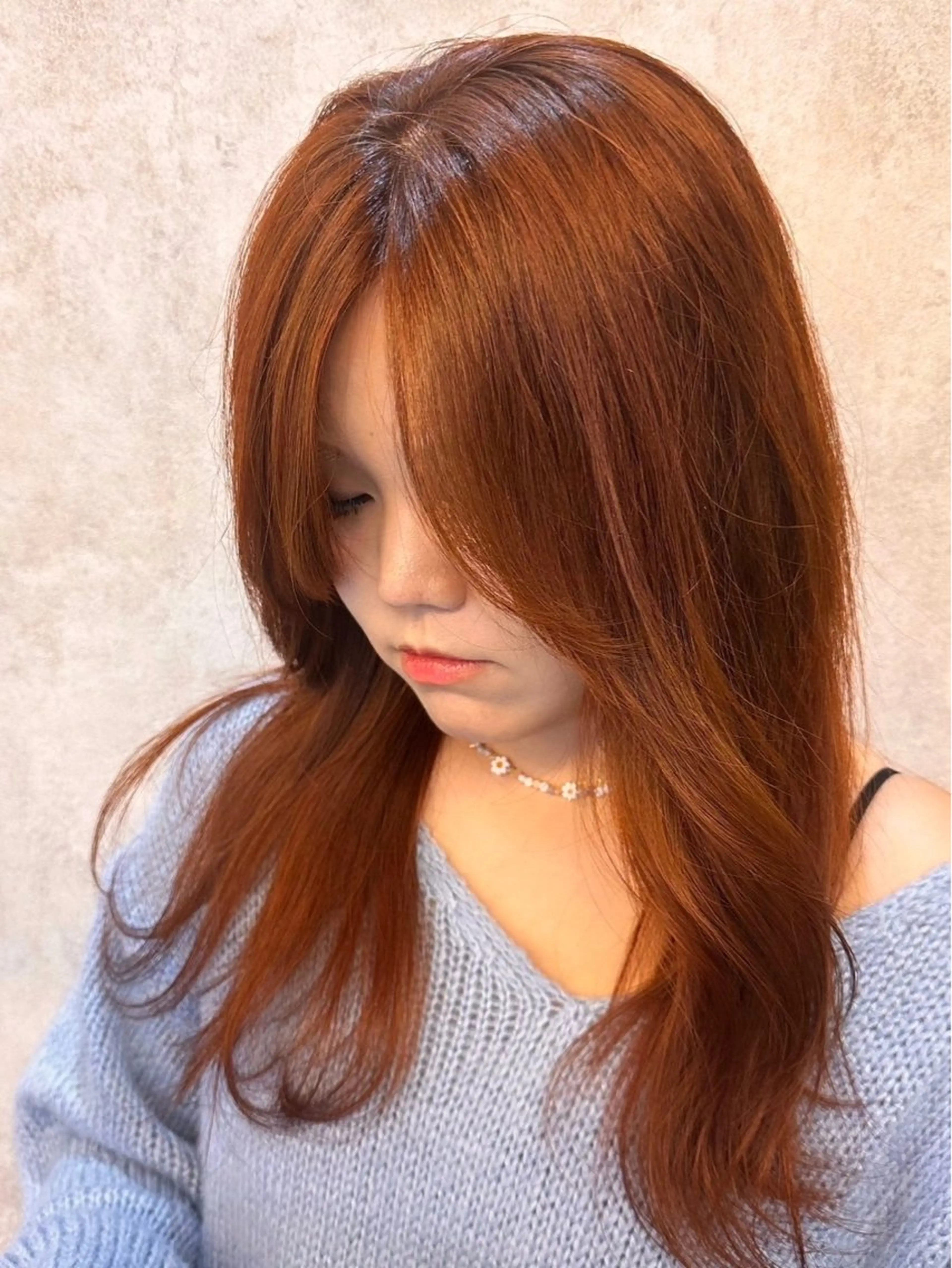 セミロング カラー ブリーチ ブラウンカラー ブリーチなしカラー オレンジ ヘアカラー ilu by  Atmos所属・Kyota 西九条美容師のヘアスタイル