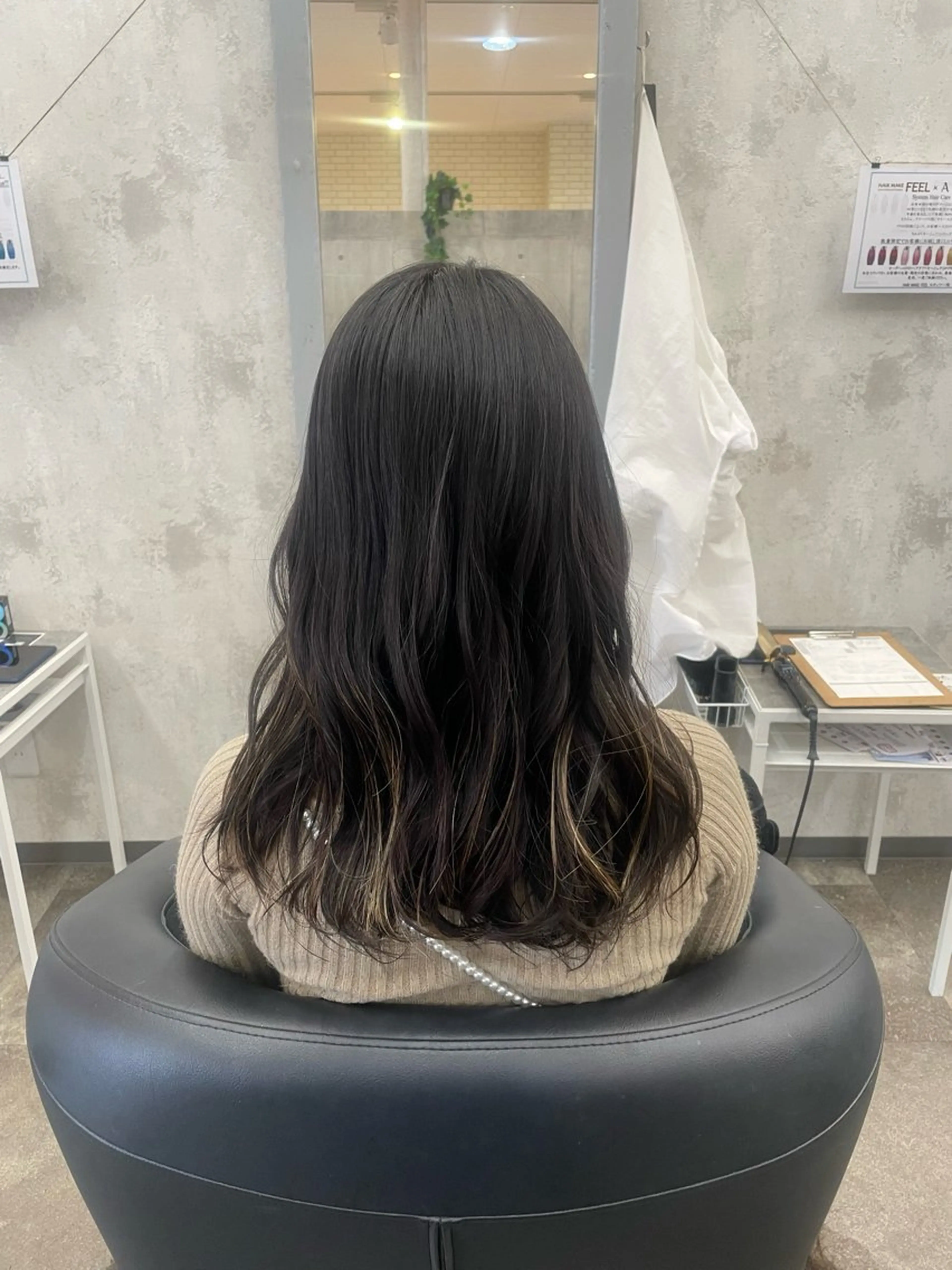 ロング 藤田 麗安のヘアスタイル