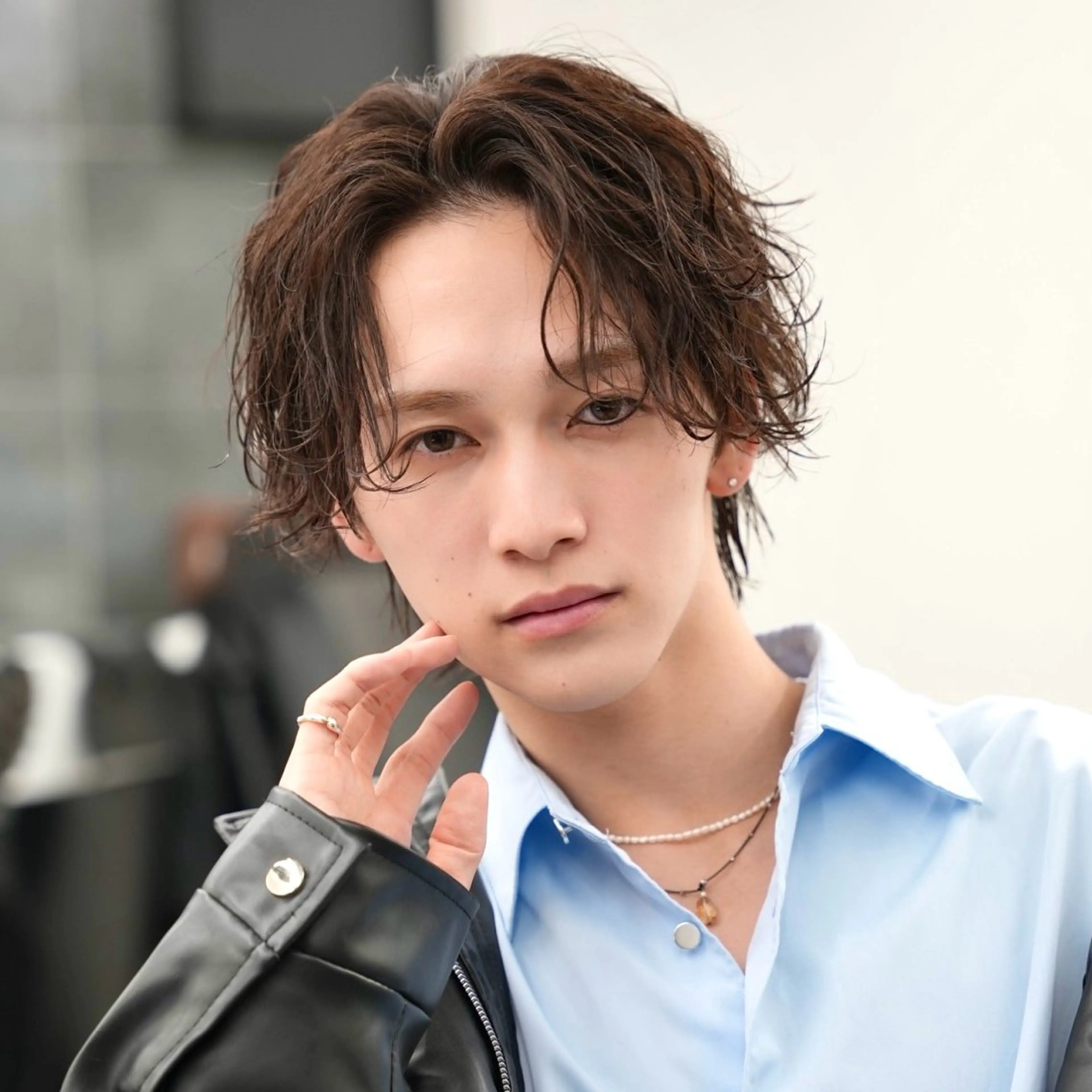 ショート カラー パーマ メンズ メンズパーマ カット 🔥メンズ極🔥韓国 シャドウ/波巻き柿崎のヘアスタイル