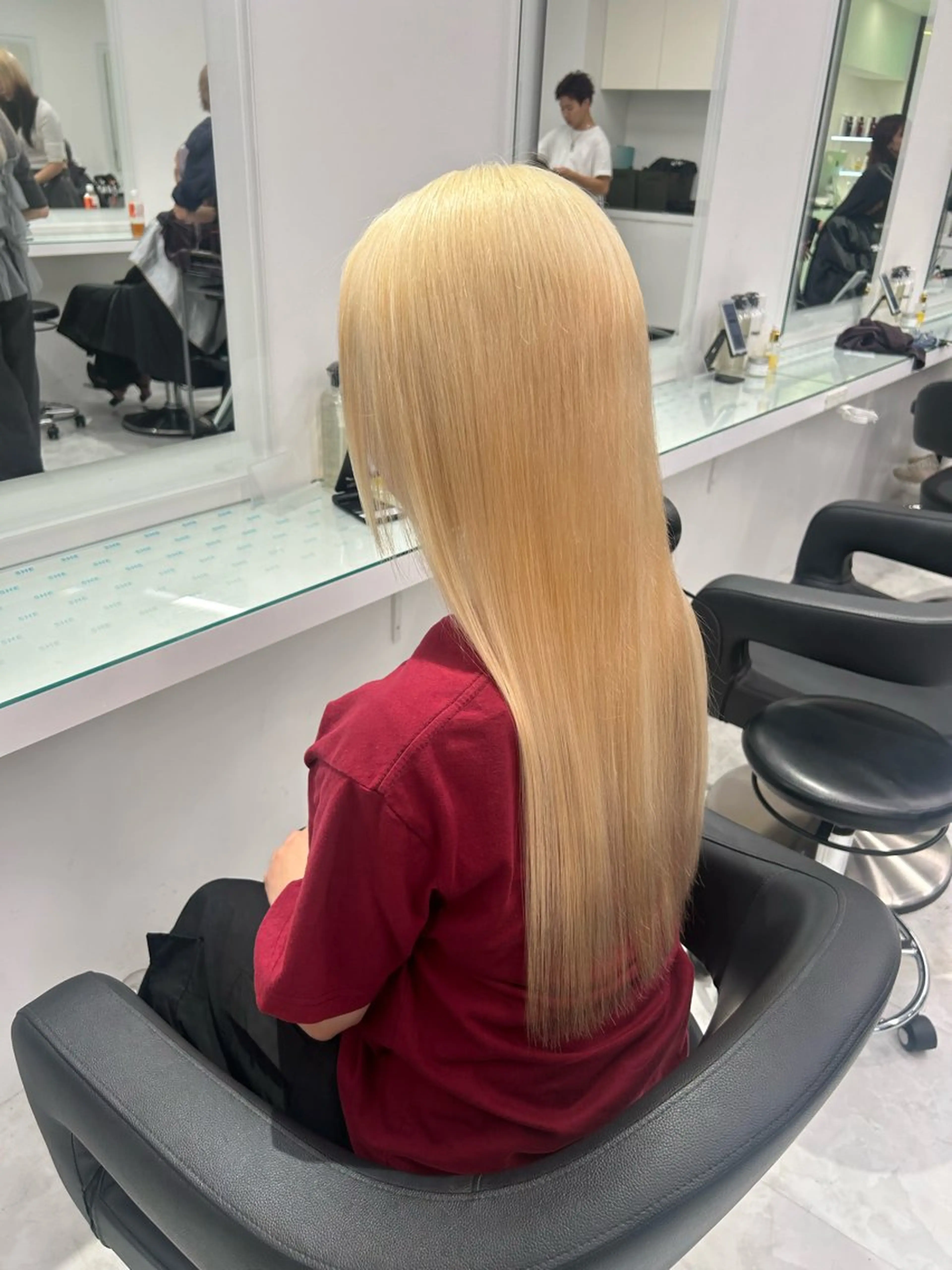 ロング カラー ヘアカラー トリートメント 🩷暖色カラー🩷 BONのヘアスタイル