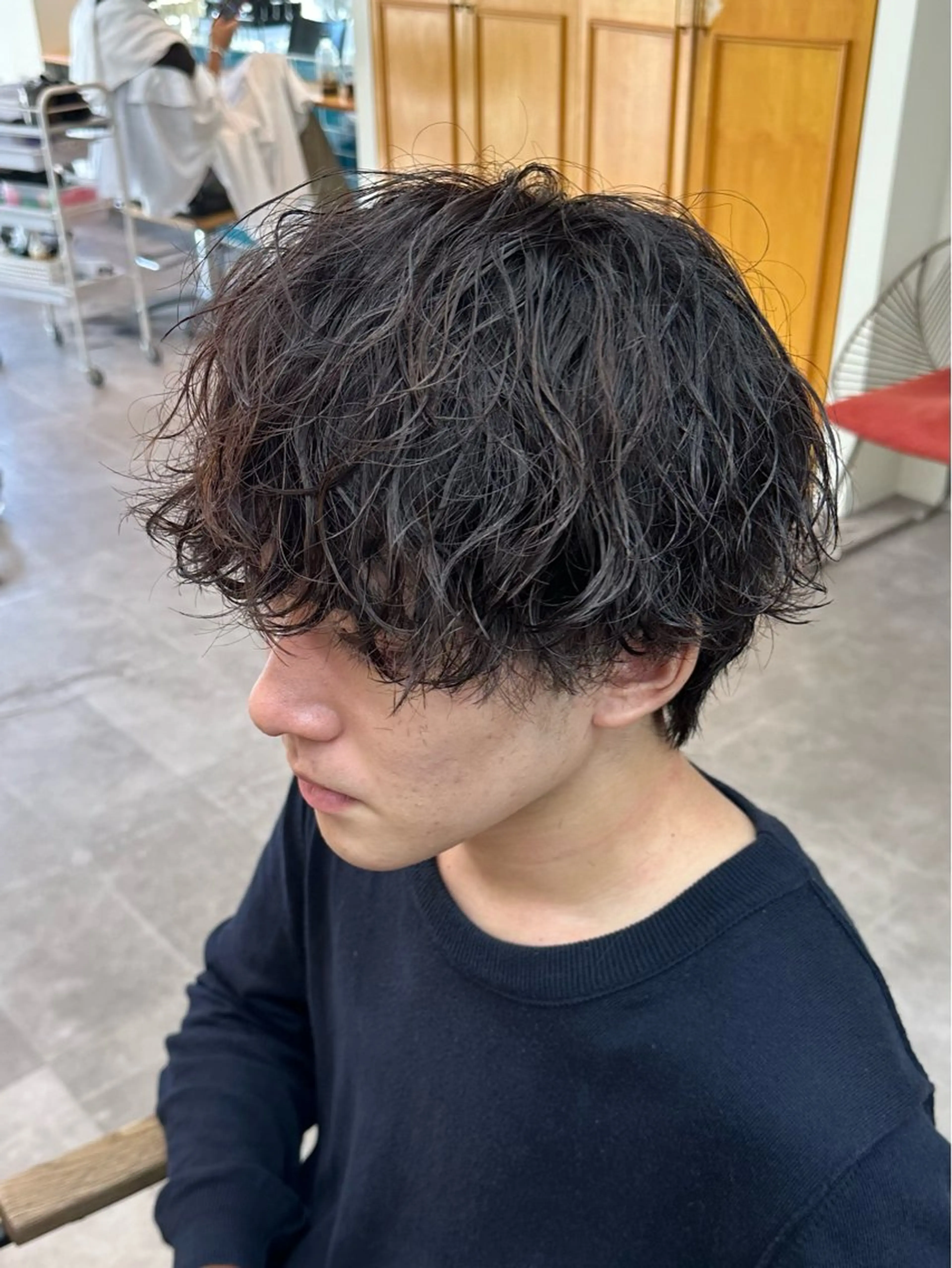 ショート パーマ メンズ 波巻きパーマ JINKIメンズ特化 メンズカットパーマのヘアスタイル