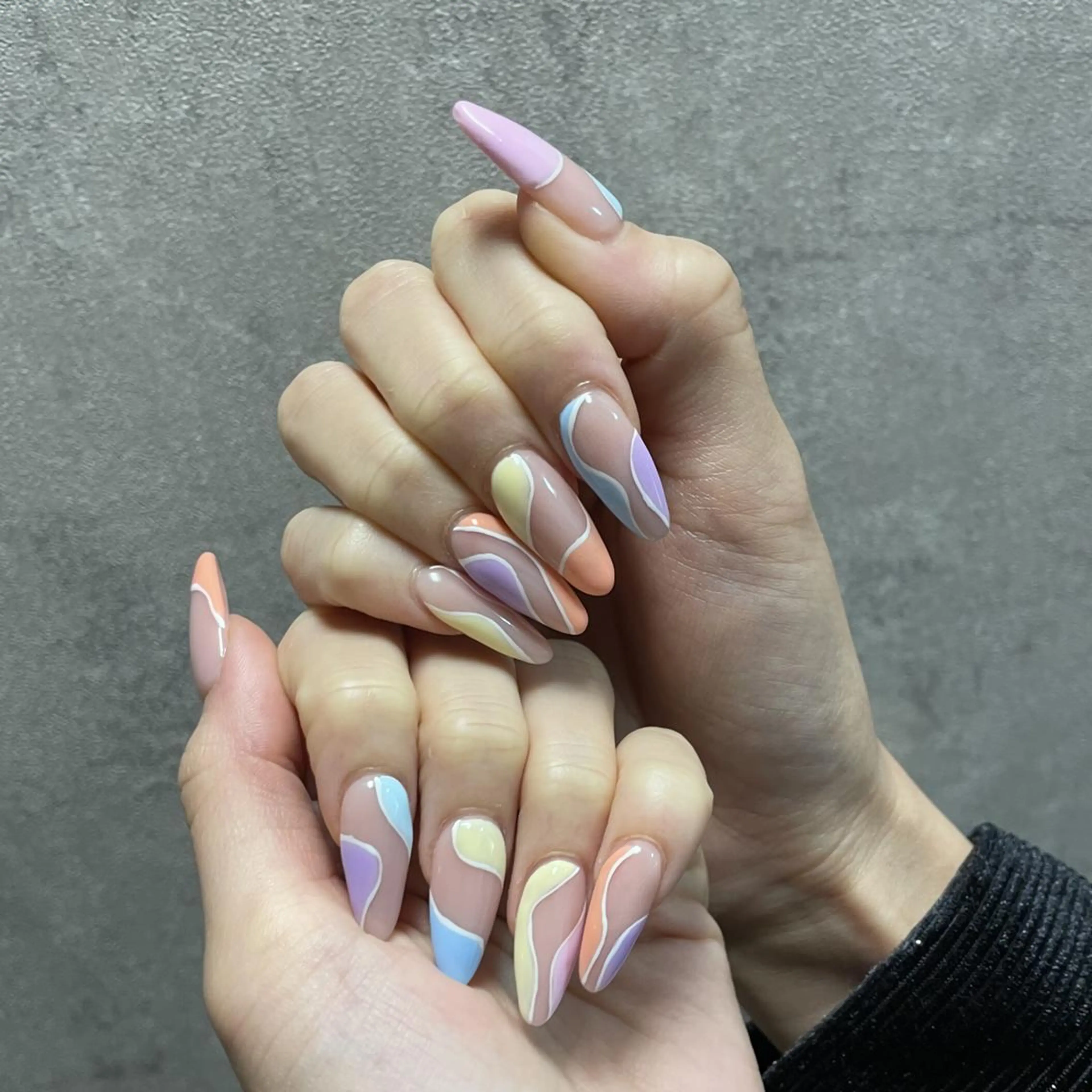 ネイル アートネイル フレンチネイル ジェルネイル ロングネイル ニュアンスネイル nailstudio eviz新宿店のネイルデザイン