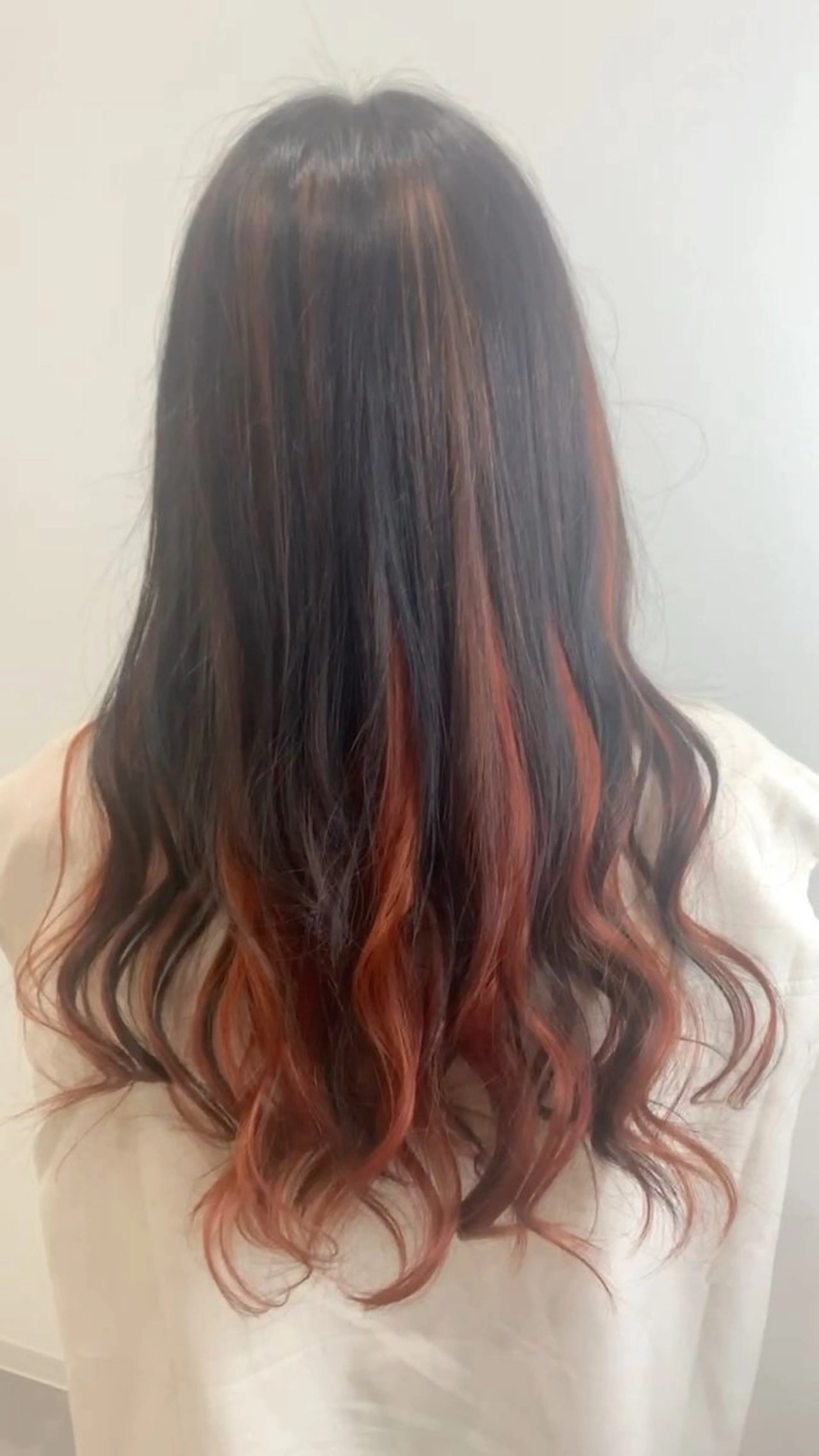 ロング カラー YURA hairのヘアスタイル