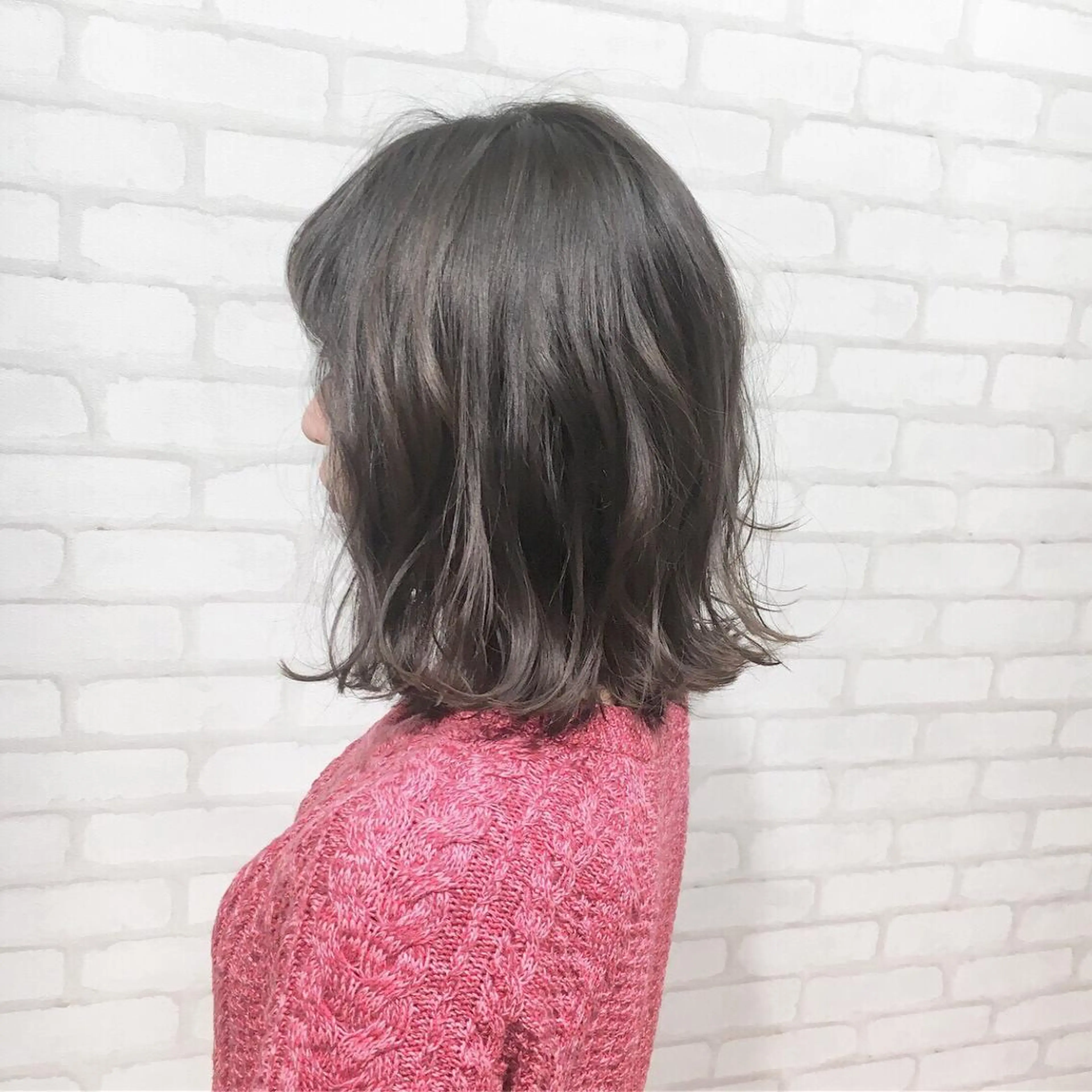 ミディアム ミヤザキ タクトのヘアスタイル