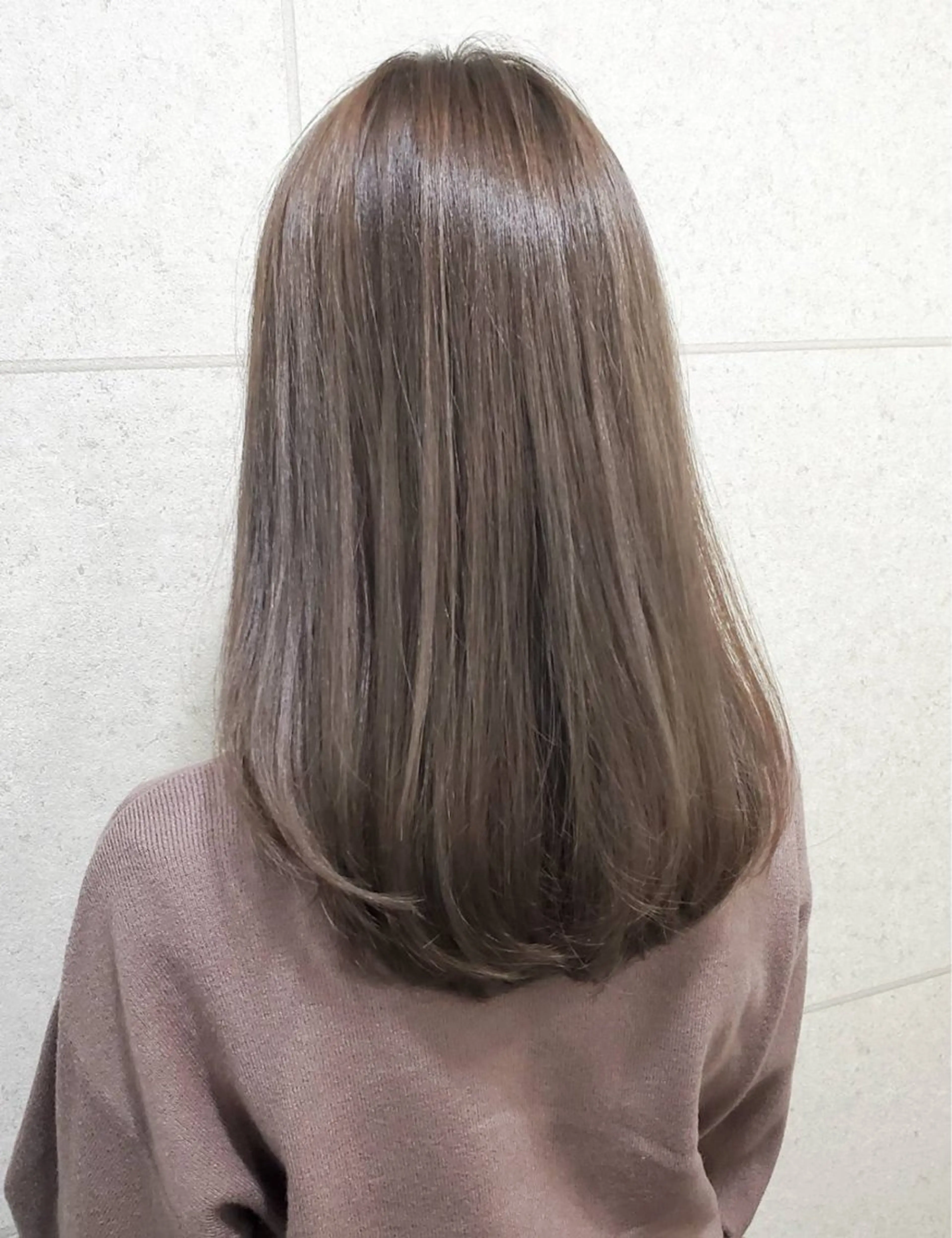 カラー day&night 【ひなこ】のヘアスタイル