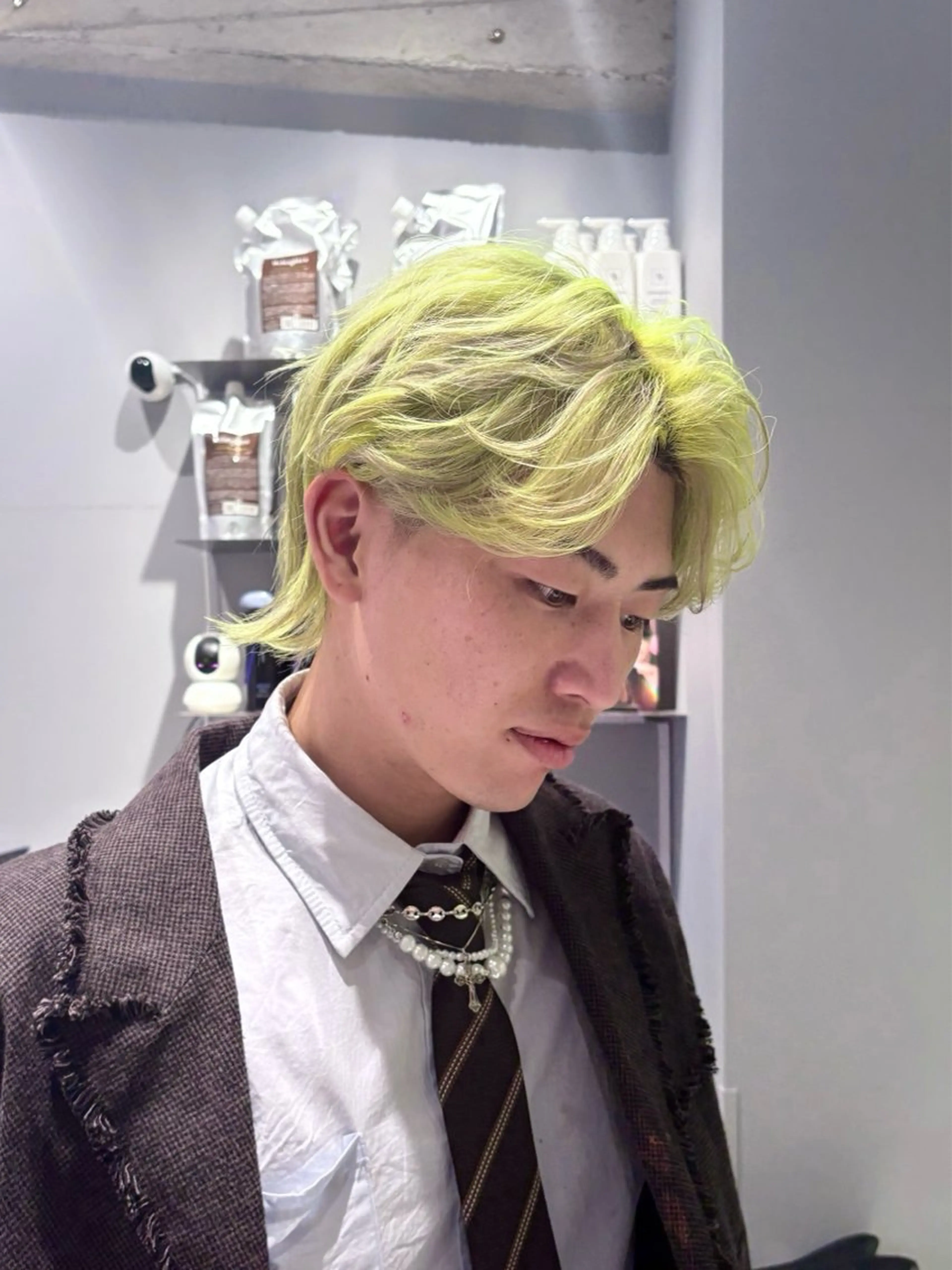 【💟個性派さん🦖】デザインカラー+ブリーチ+カット+トリートメントの写真