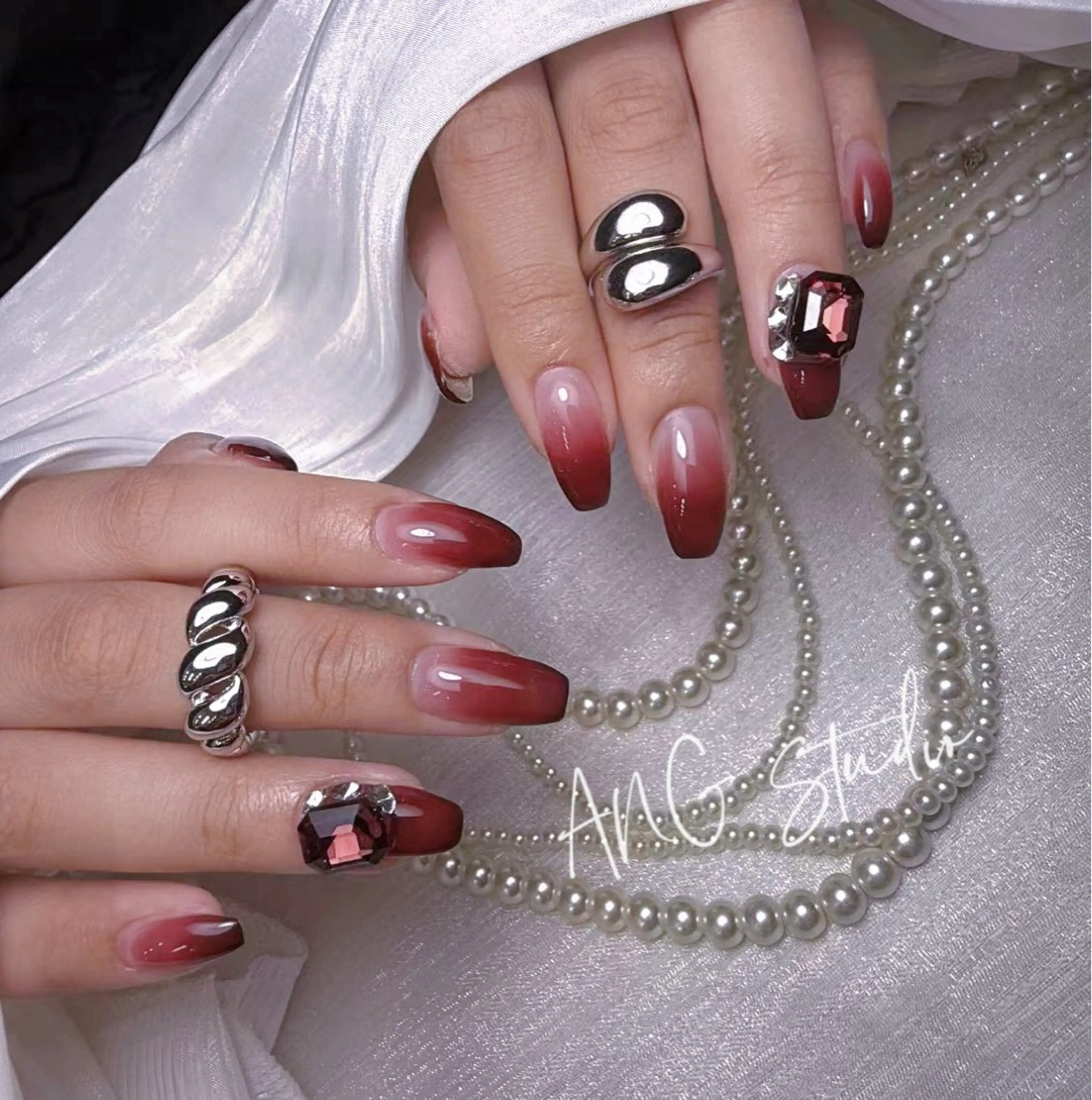 ネイル ハンドネイル ハンドケア ANG Studioのネイルデザイン