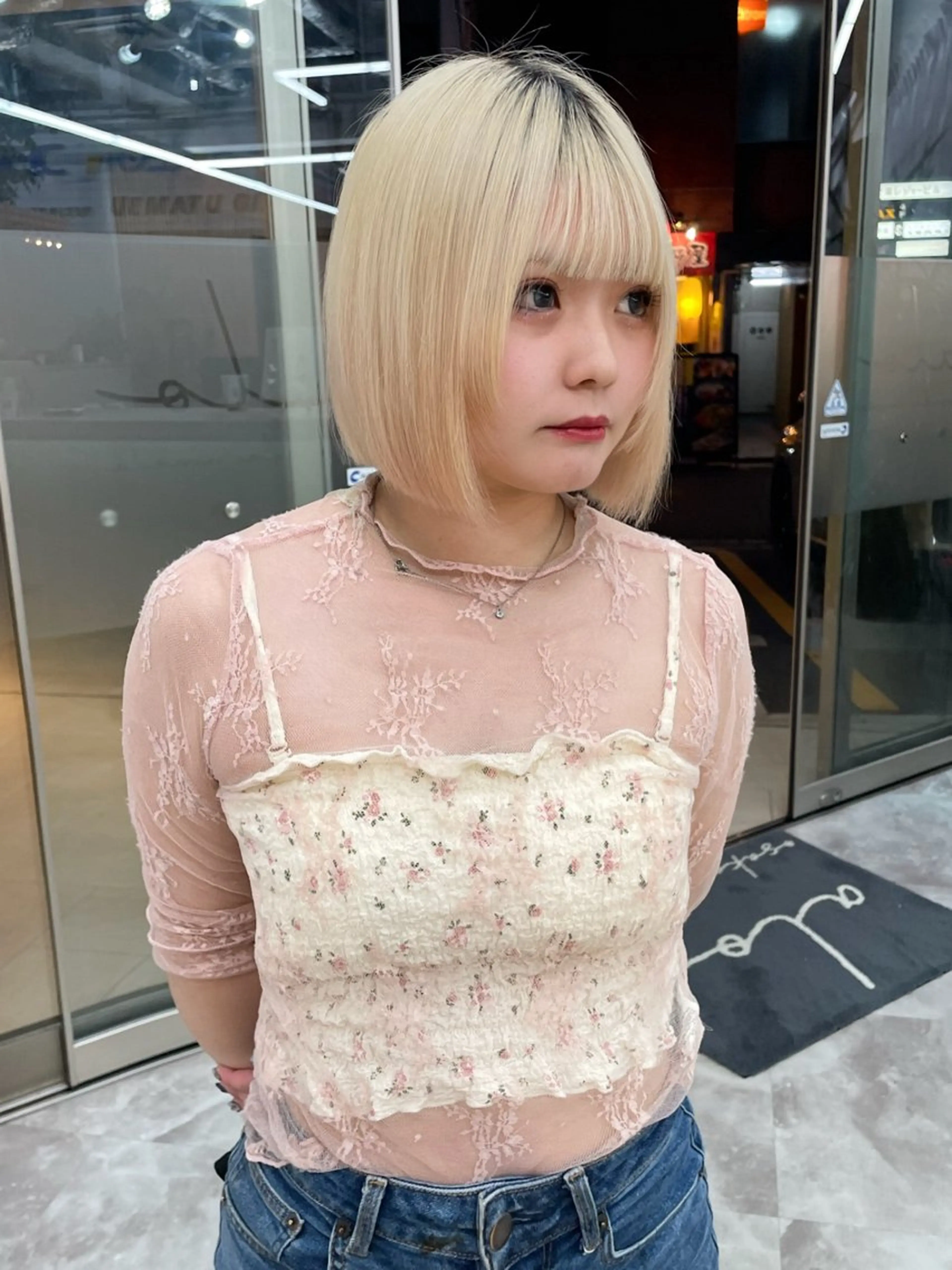 ミディアム カラー ブリーチ ブロンド ケアブリーチ ボブ ヘアカラー ブリーチ/ベージュ 💕/momoaのヘアスタイル