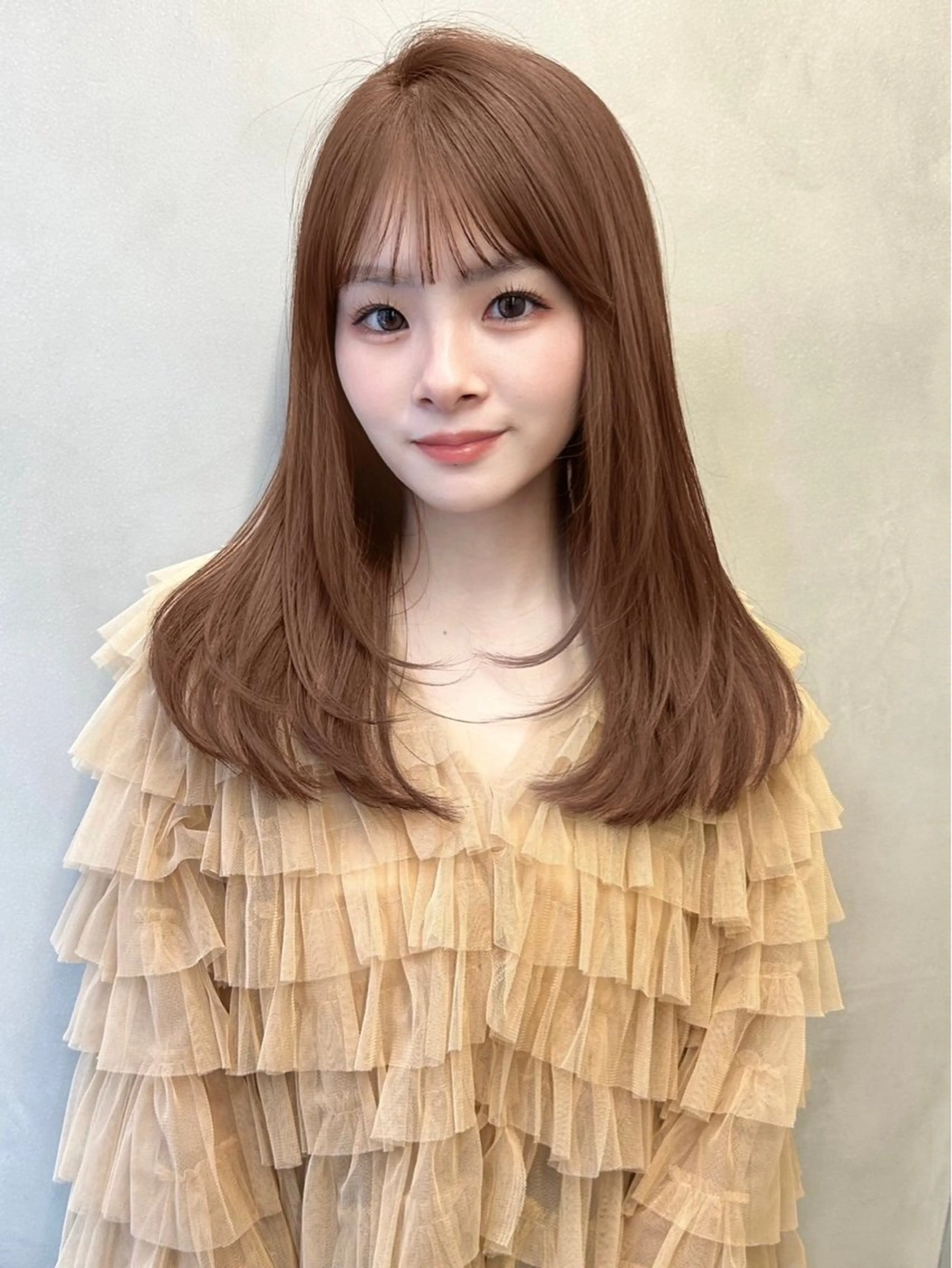 セミロング カラー レイヤー/暖色カラー /パーマ/落合 歩夢のヘアスタイル