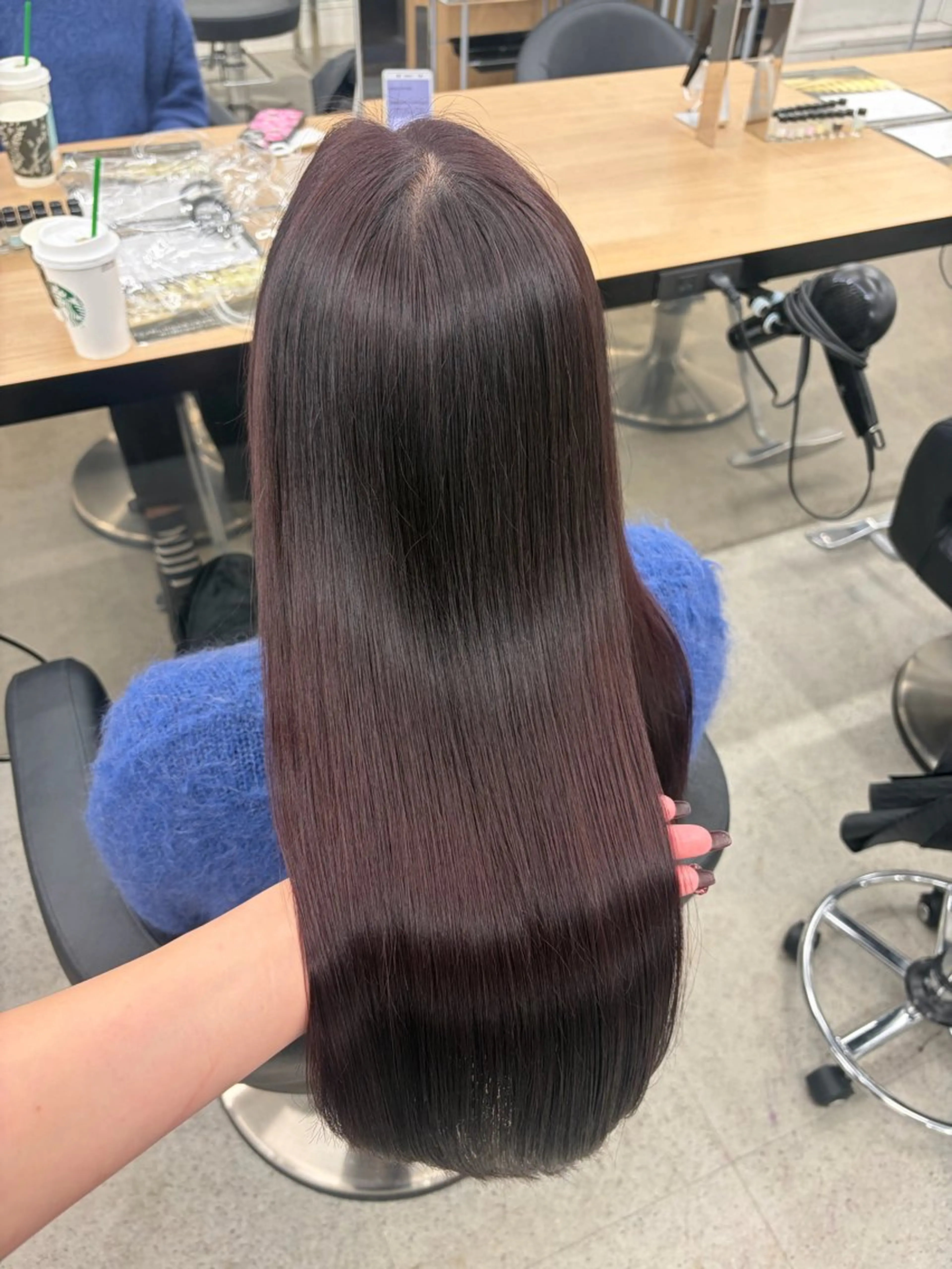 ロング カラー ブリーチ 髪質改善 トリートメント ヘアカラー 💗愛され暖色💗 ピンク/レッド💗のヘアスタイル