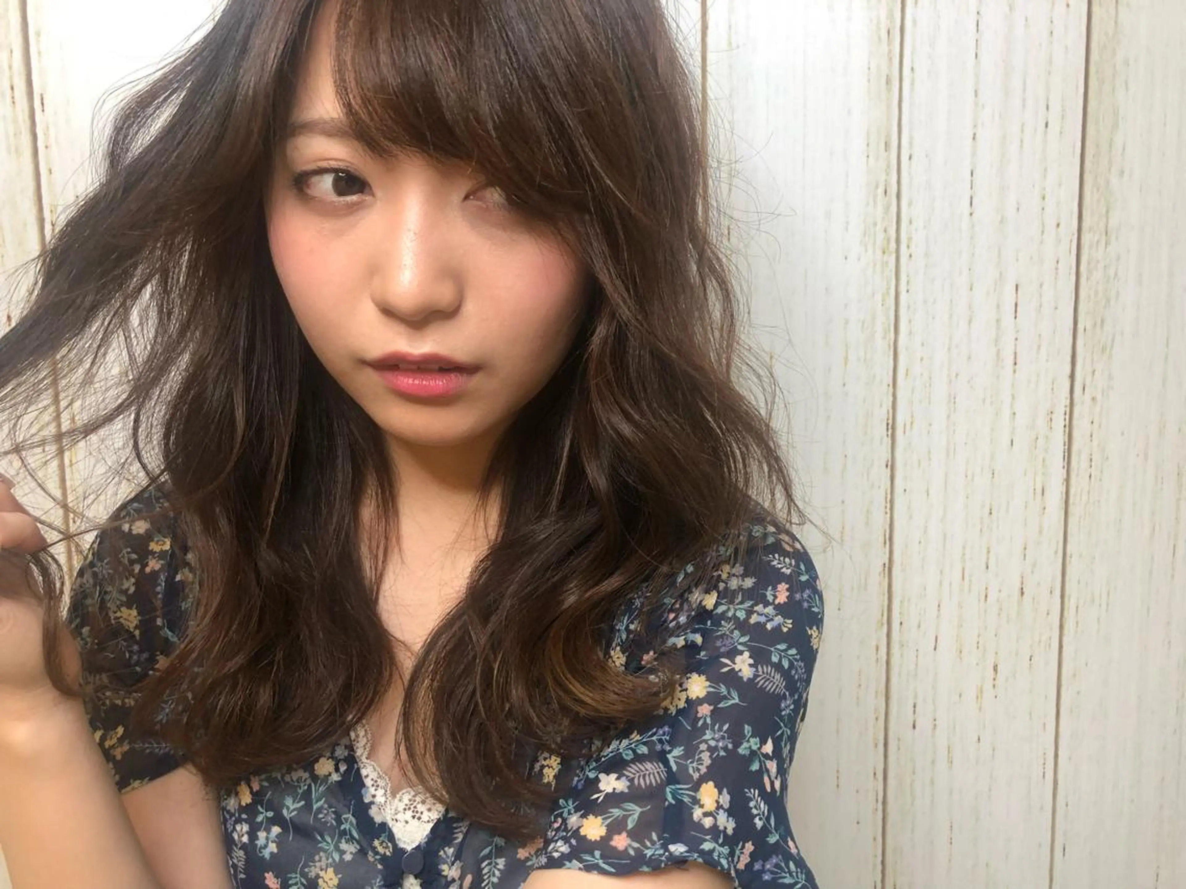 ロング カラー パーマ ヘアアレンジ 【似合うが見つかる】 Hanaのヘアスタイル