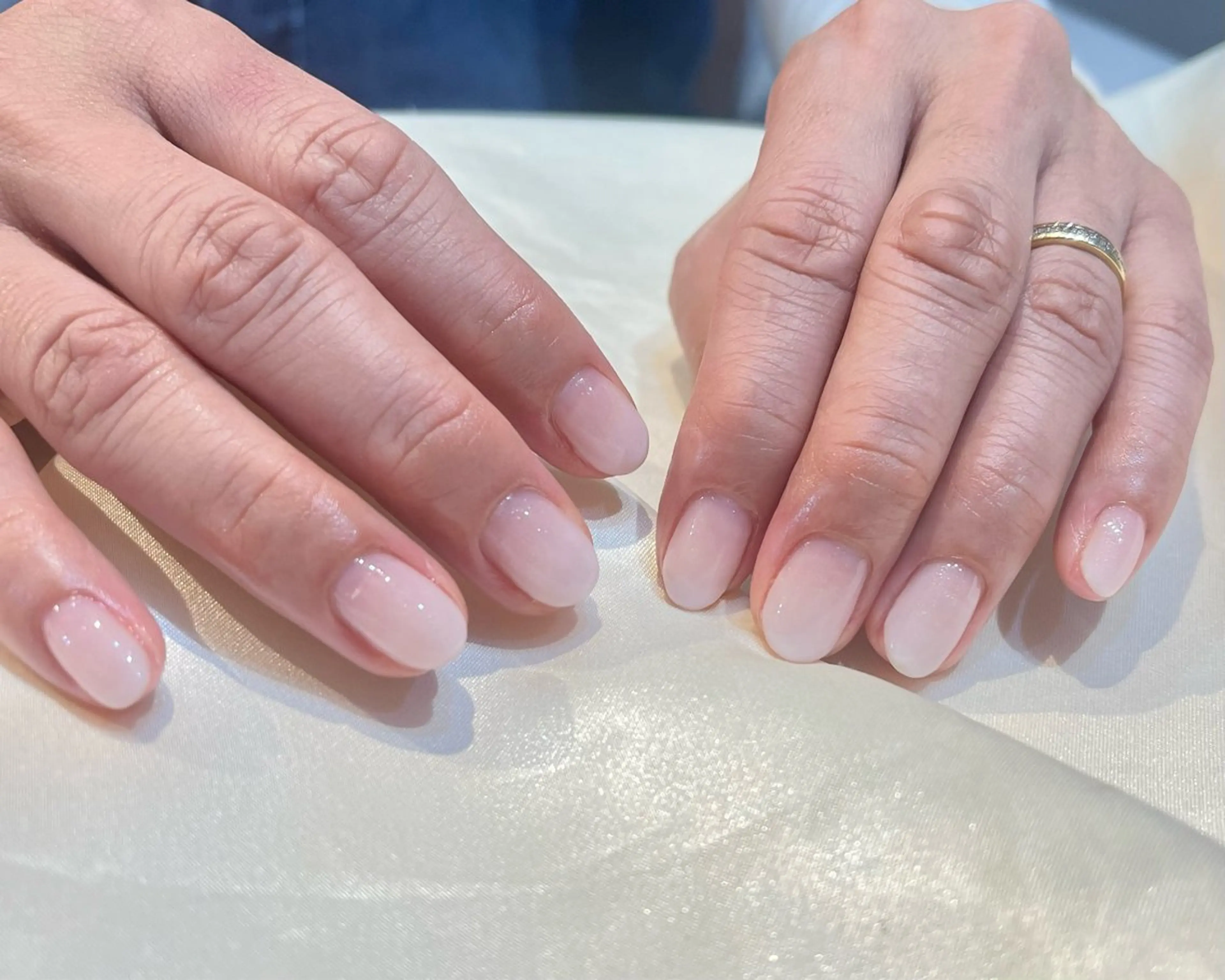 ネイル グラデーション ハンドネイル 友田 晴香のネイルデザイン