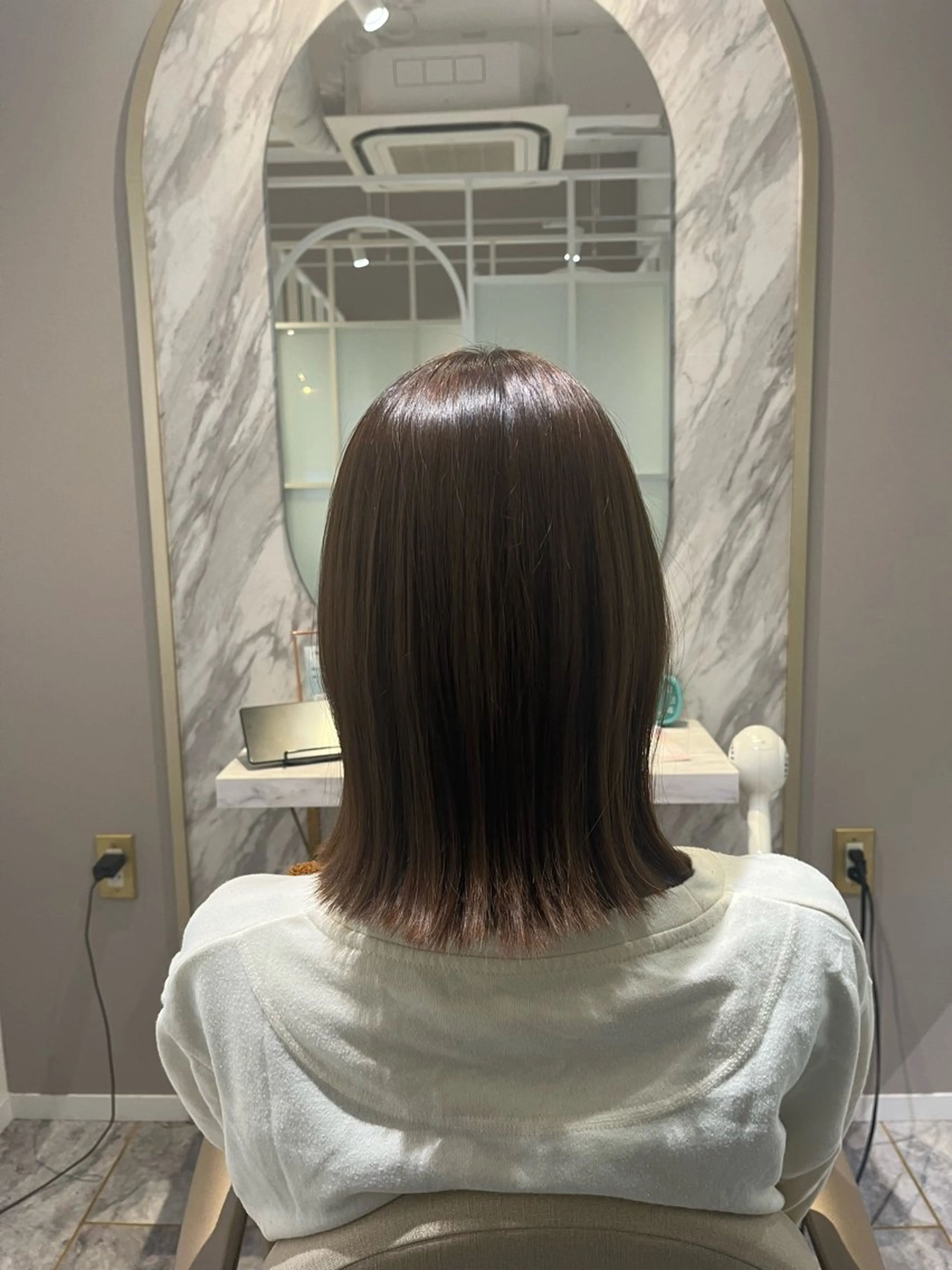 ミディアム カット ヘアカラー トリートメント 艶ボブ🌼 MAHOのヘアスタイル