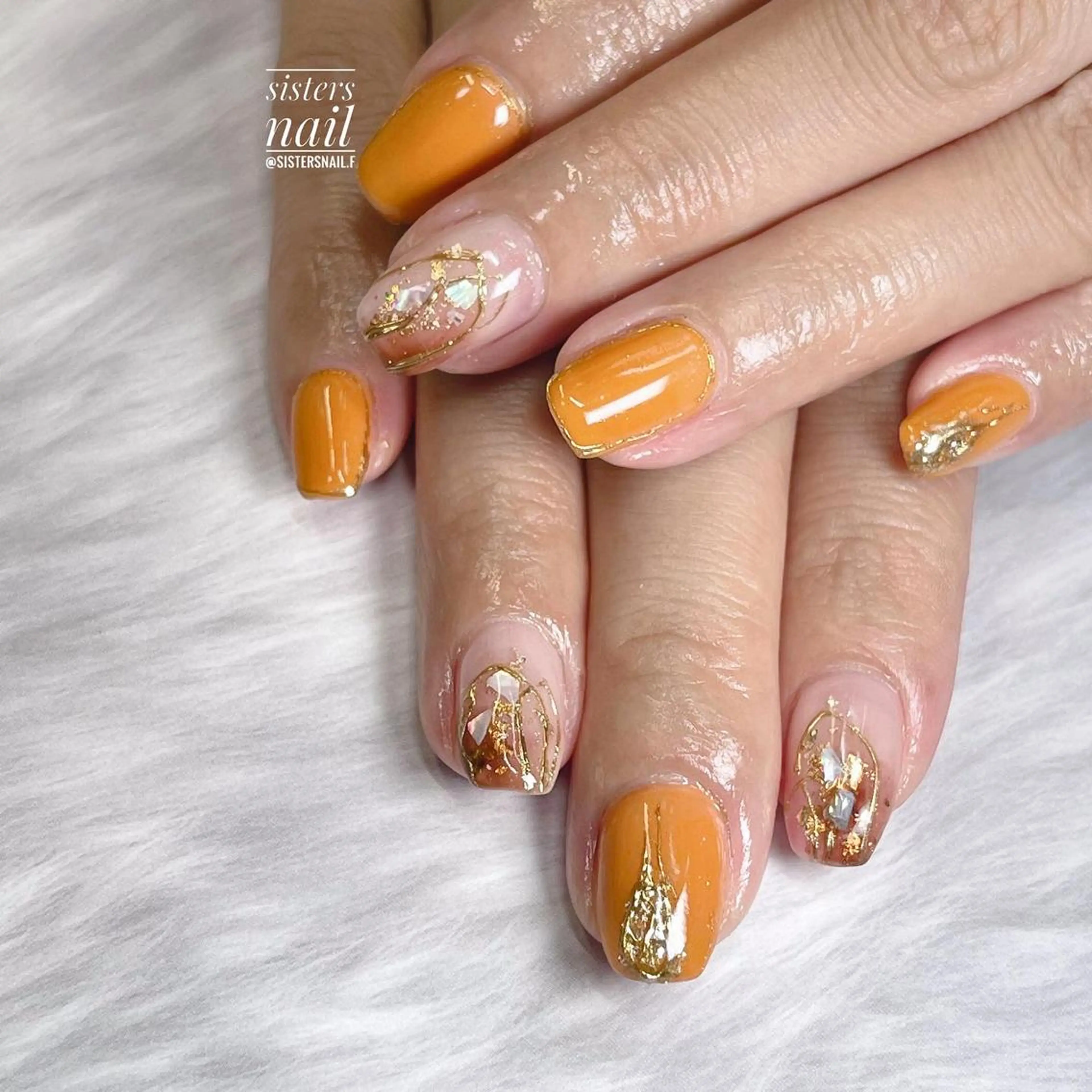 ネイル アートネイル ブラウン ハロウィン ミラーネイル ニュアンスネイル sisters nail.fのネイルデザイン