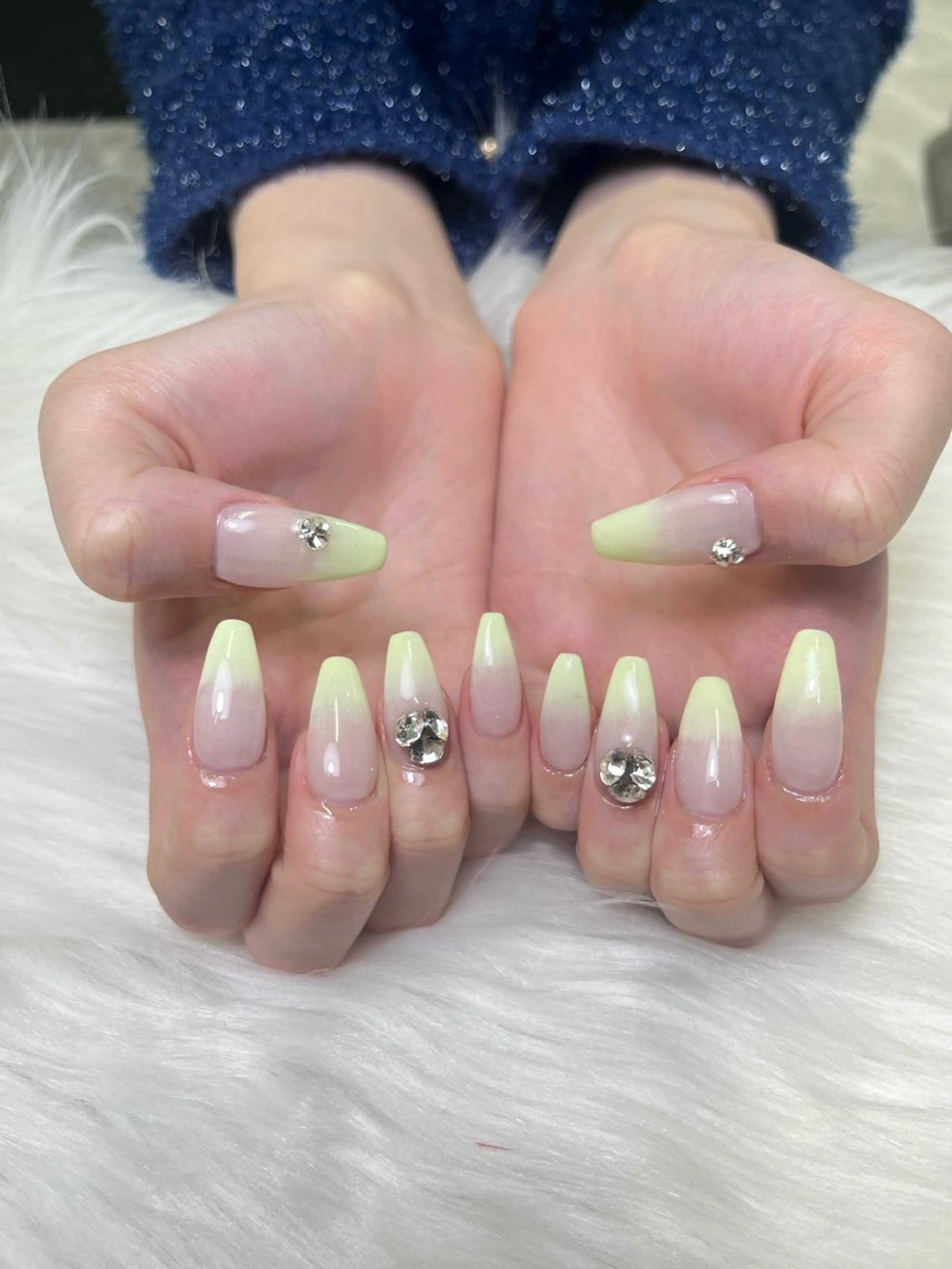 ネイル ハンドネイル limo/ kotomiのネイルデザイン