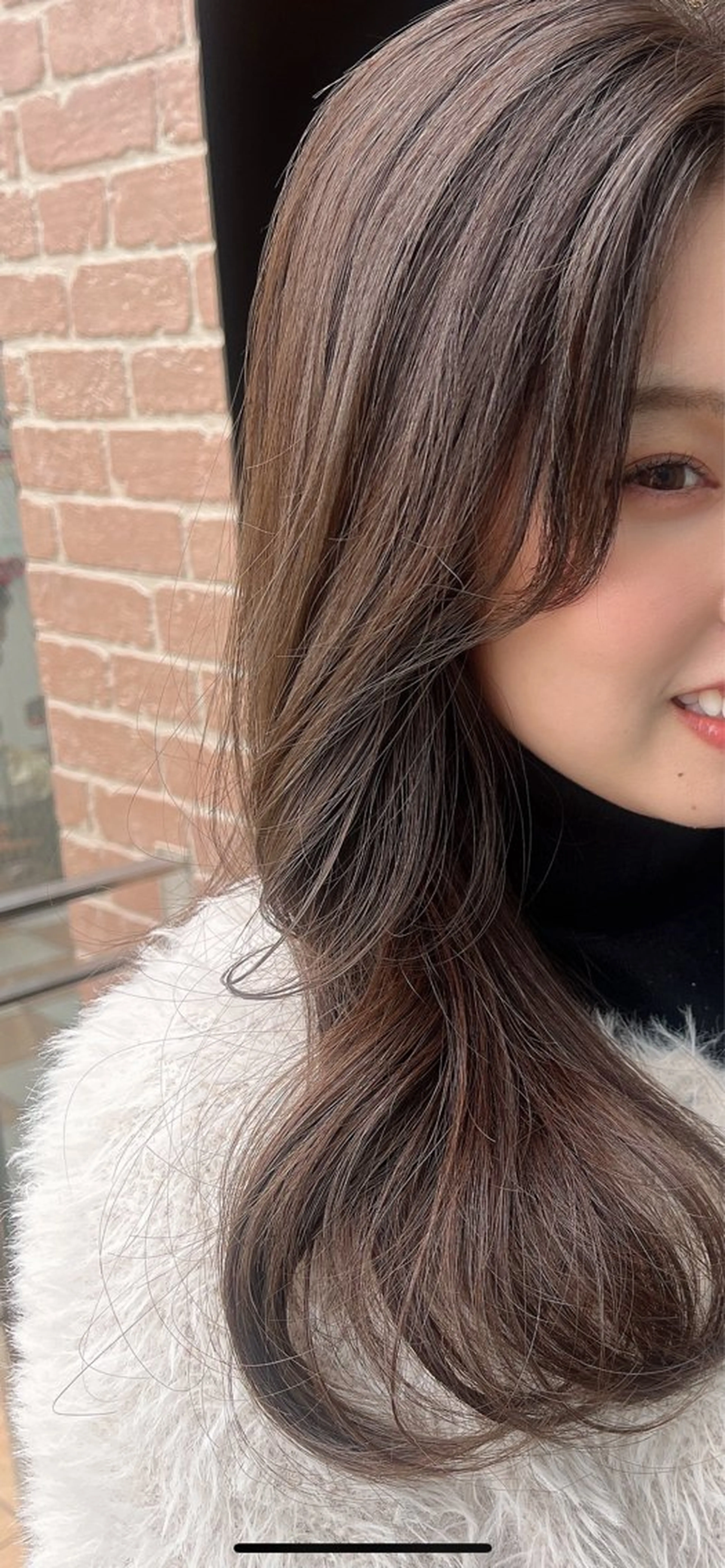 ミディアム カラー 久木原 ゆりのヘアスタイル