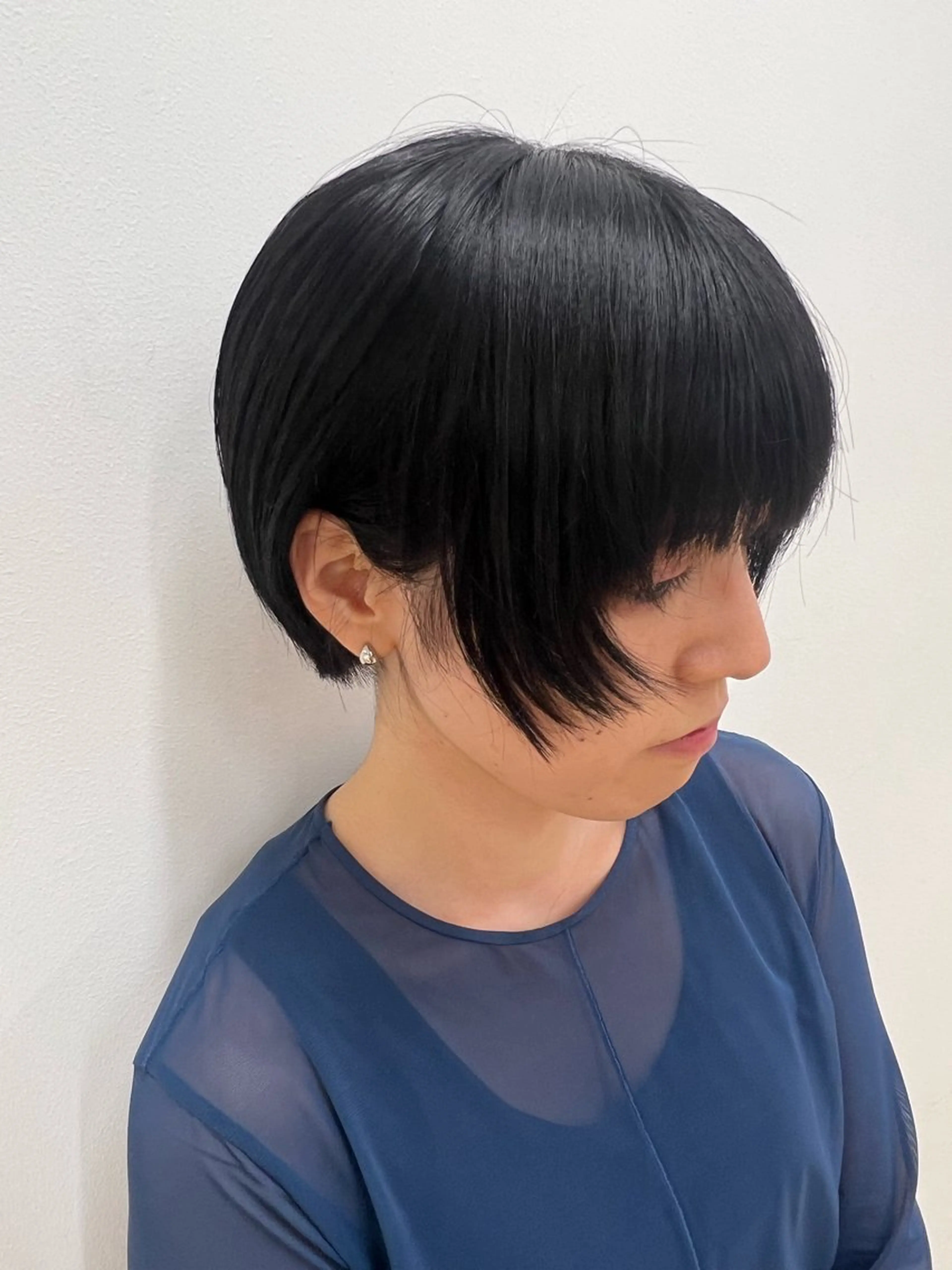 セミロング カラー 顔まわりレイヤー 顔周りカット レイヤーカット カット ヘアカラー トリートメント 🦋.*˚オタク美容 師アキバノノカ🦋のヘアスタイル