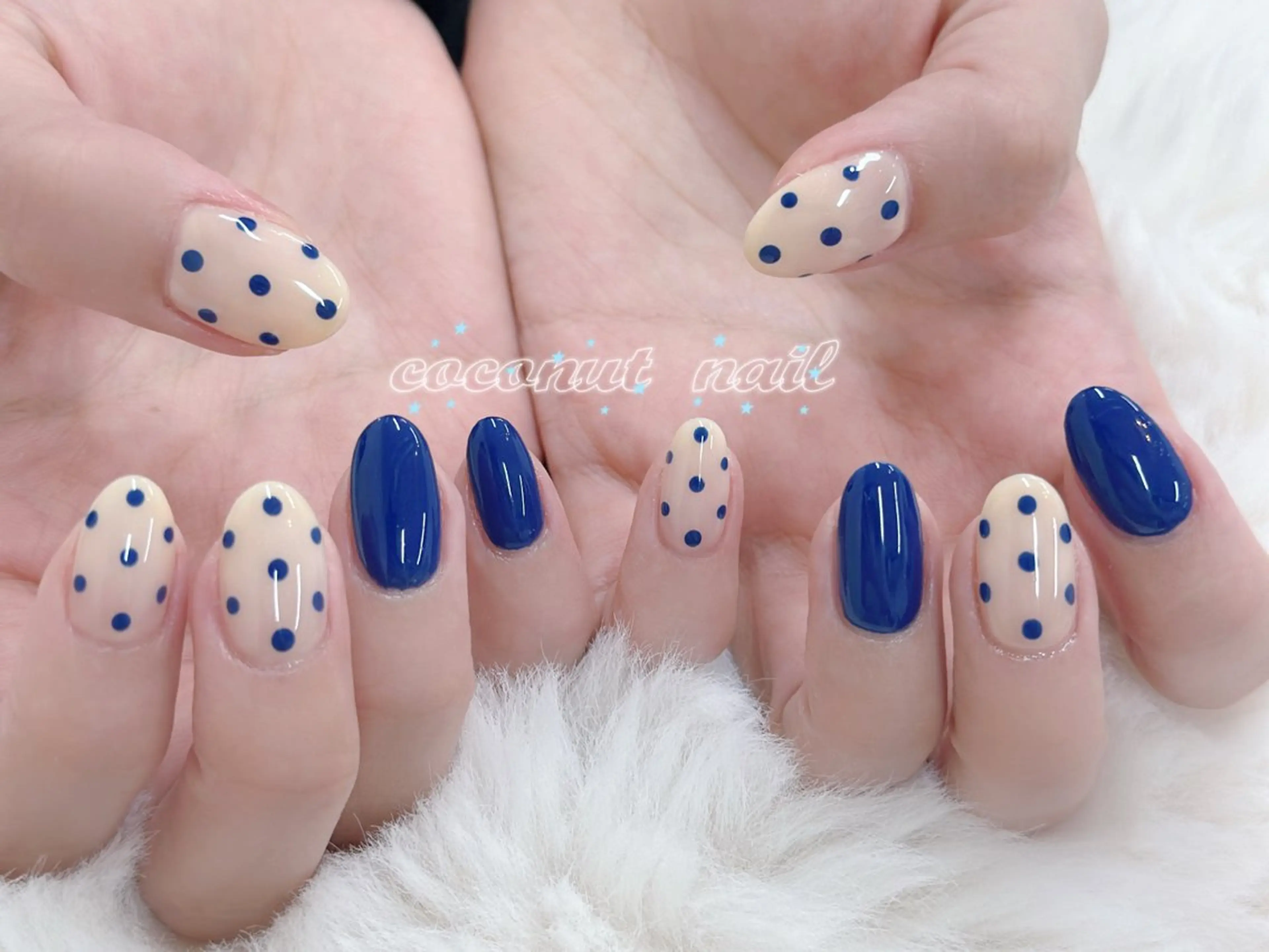ネイル ココナッツネイル 四ツ谷店 ツキのネイルデザイン