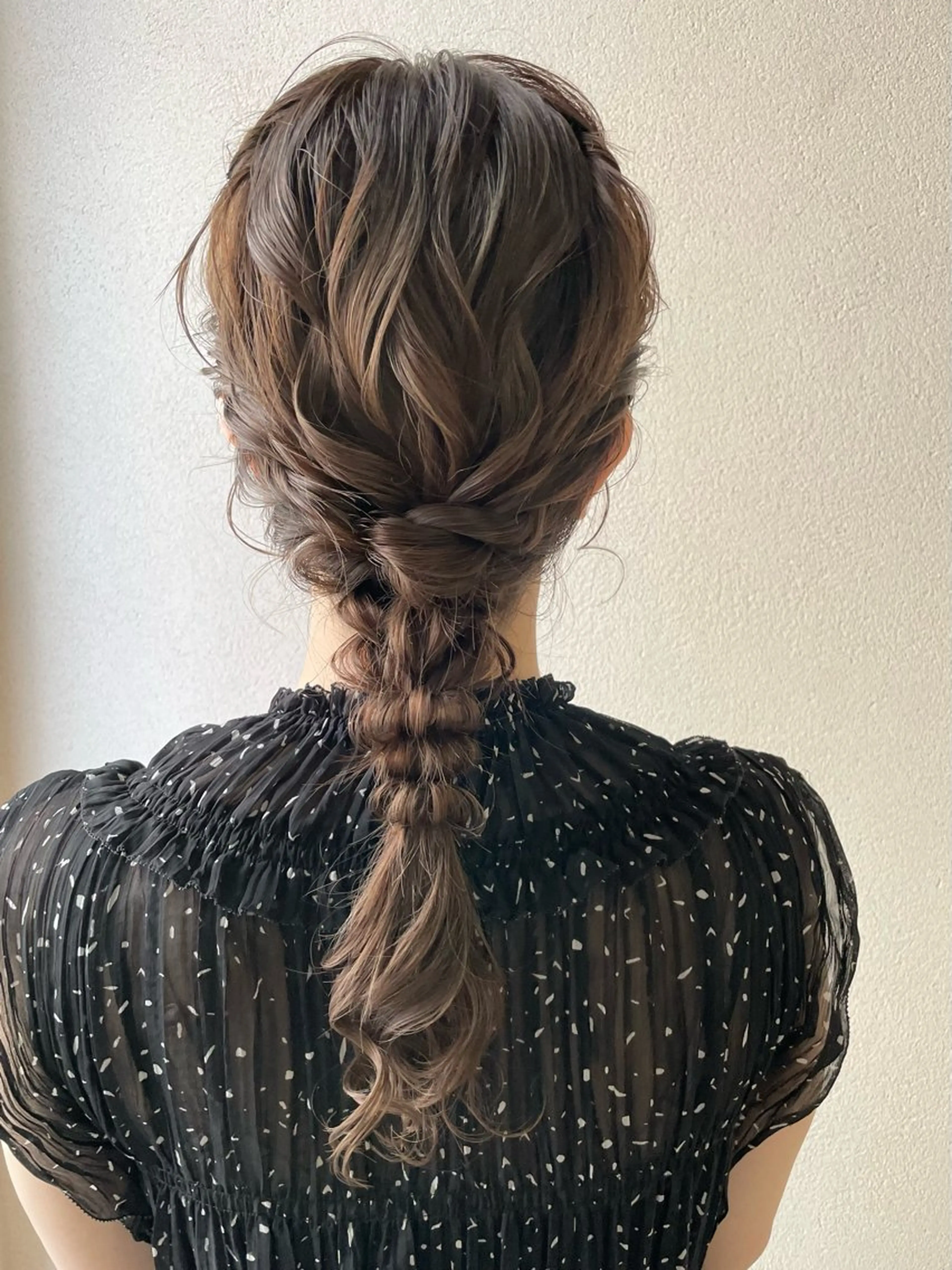 ロング ヘアアレンジ 沢田 瞳のヘアスタイル