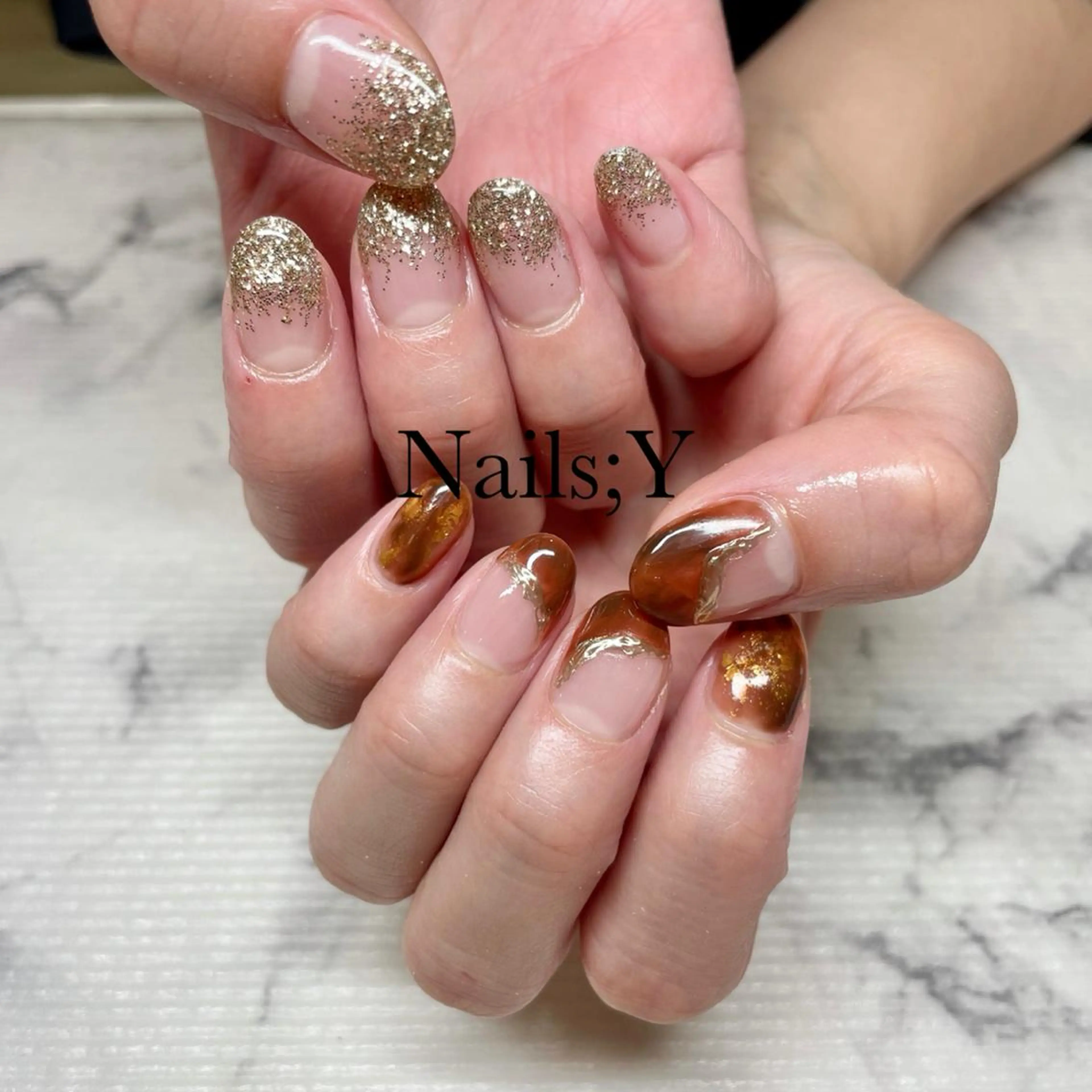 ネイル べっ甲ネイル グラデーション ラメ(グリッター) ラメグラデーション yo koのネイルデザイン