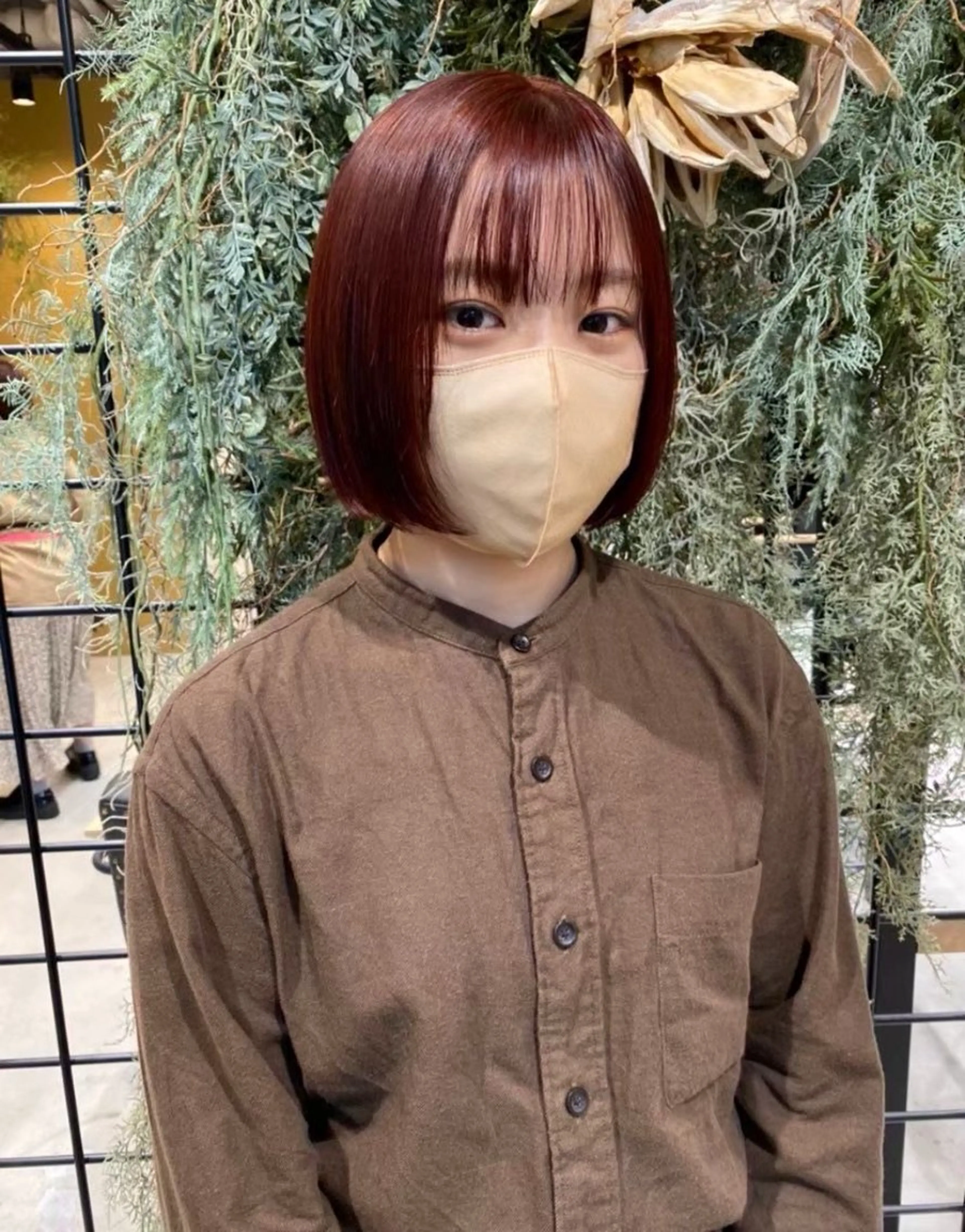 ショート フェザー/シャドウ/ 酸性ストレートのヘアスタイル